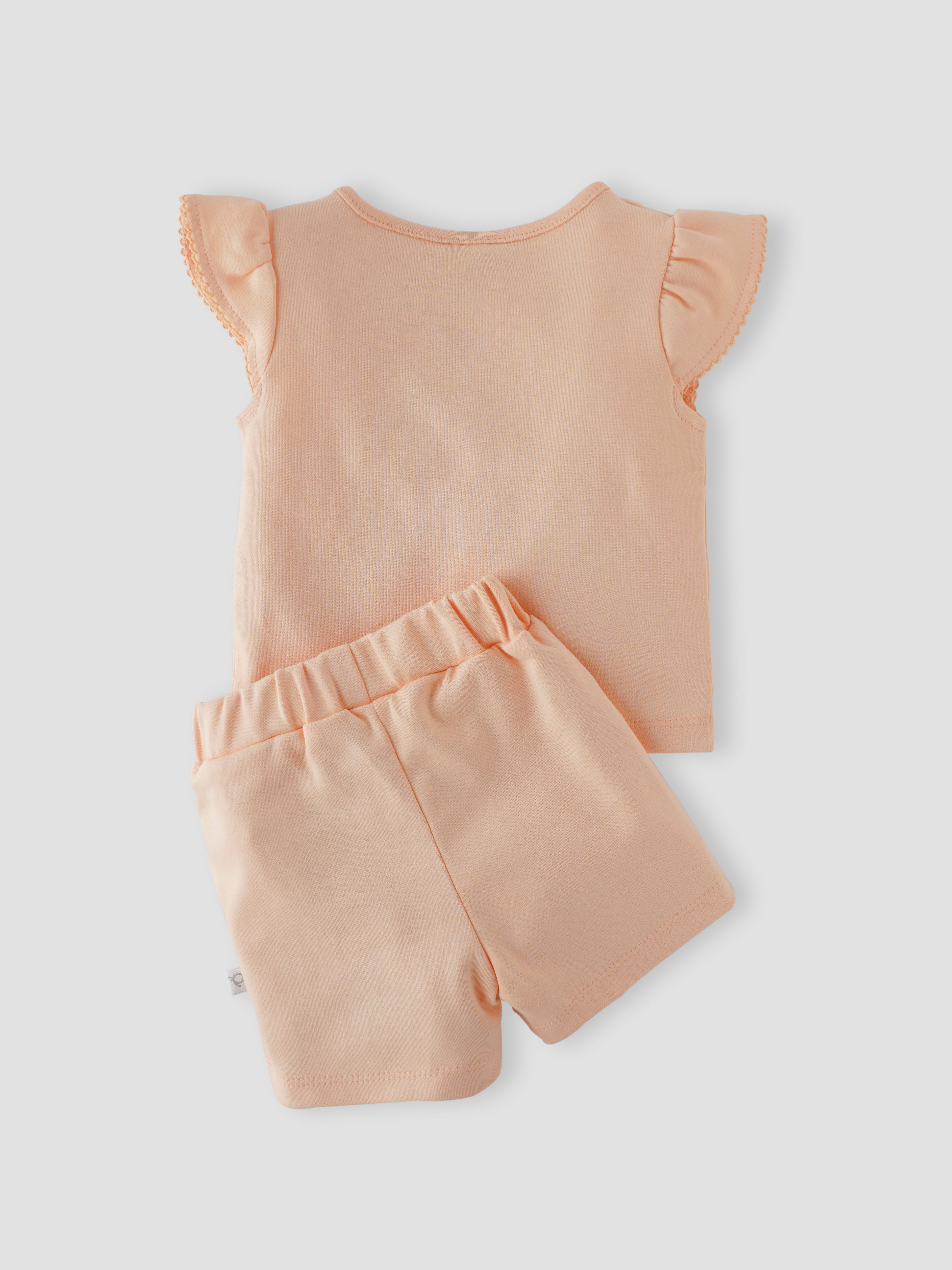 Chic & Skin-friendly Coordinated Set for Newborn Girls - Image 2