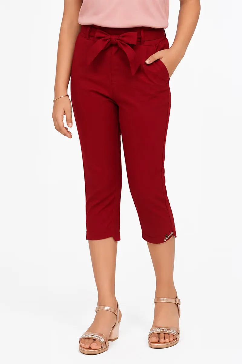 Girl's Cotton Lycra Blend Solid Capri - Maroon - View 5