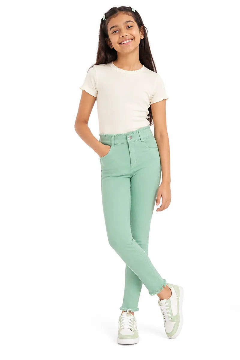 Girl's Denim Solid Stretchable Jeans - Light Grey - View 20