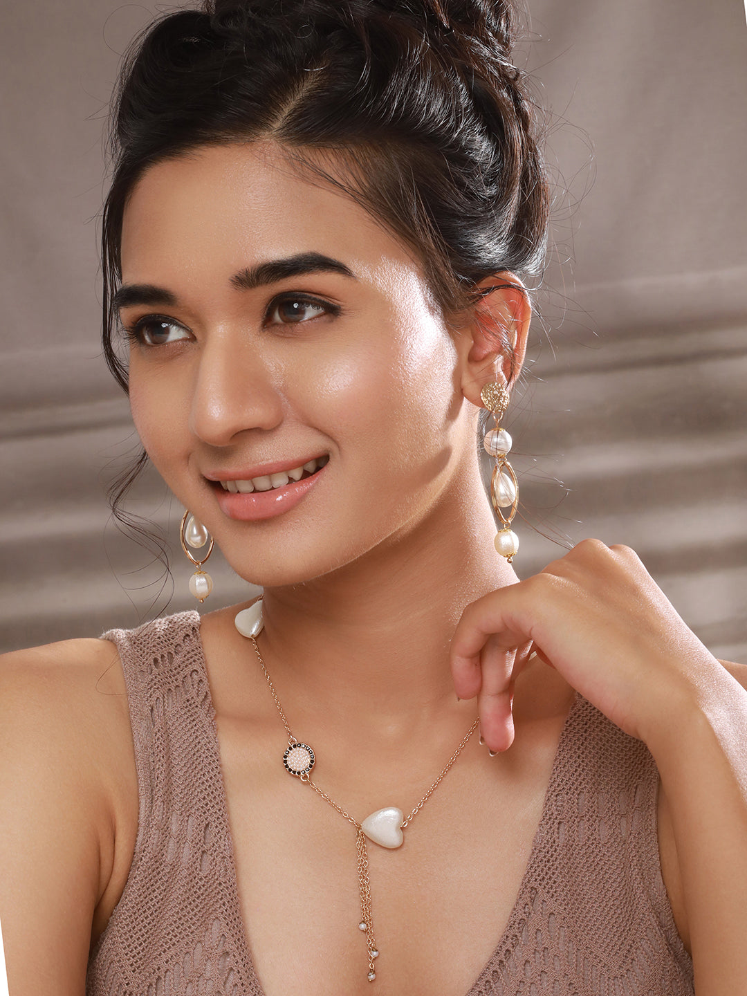 Jazz And Sizzle Gold-Plated Pearls Beaded Jewellery Set