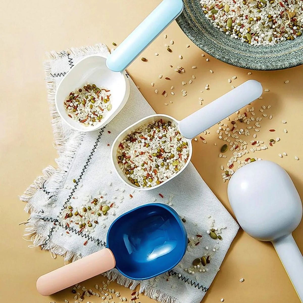 Large Plastic Measuring Spoons Flour Scoops For Home Kitchen (1 Pc) HP DD