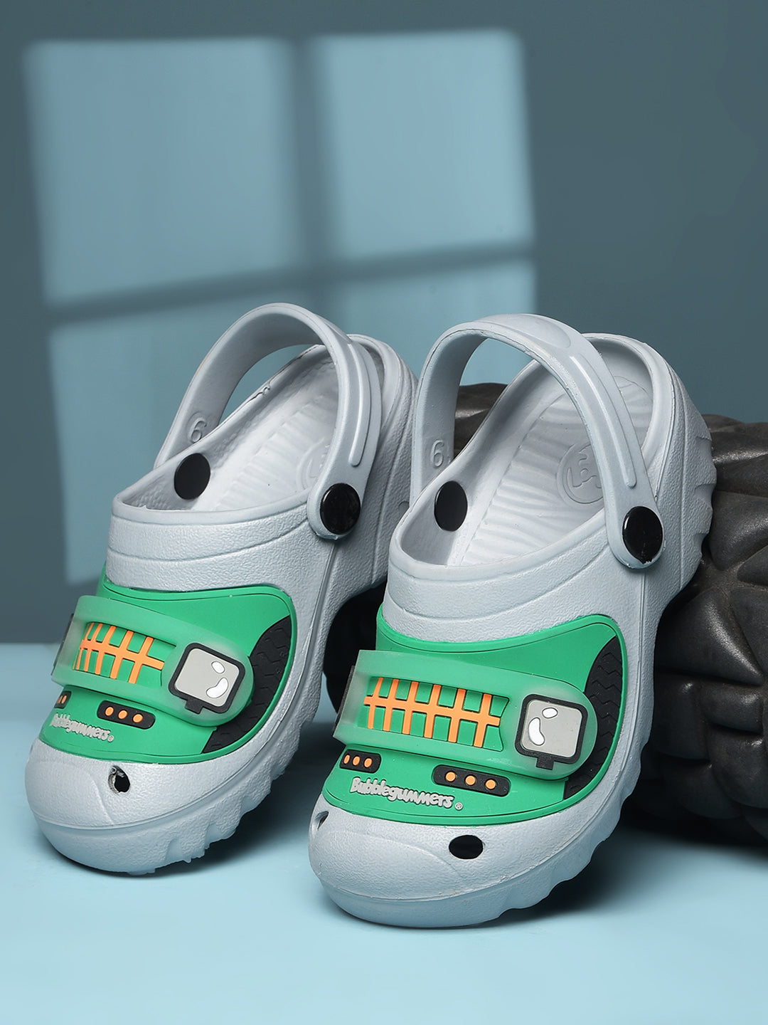 Bubblegummers Boy's Grey Casual Clog Sandals - Grey