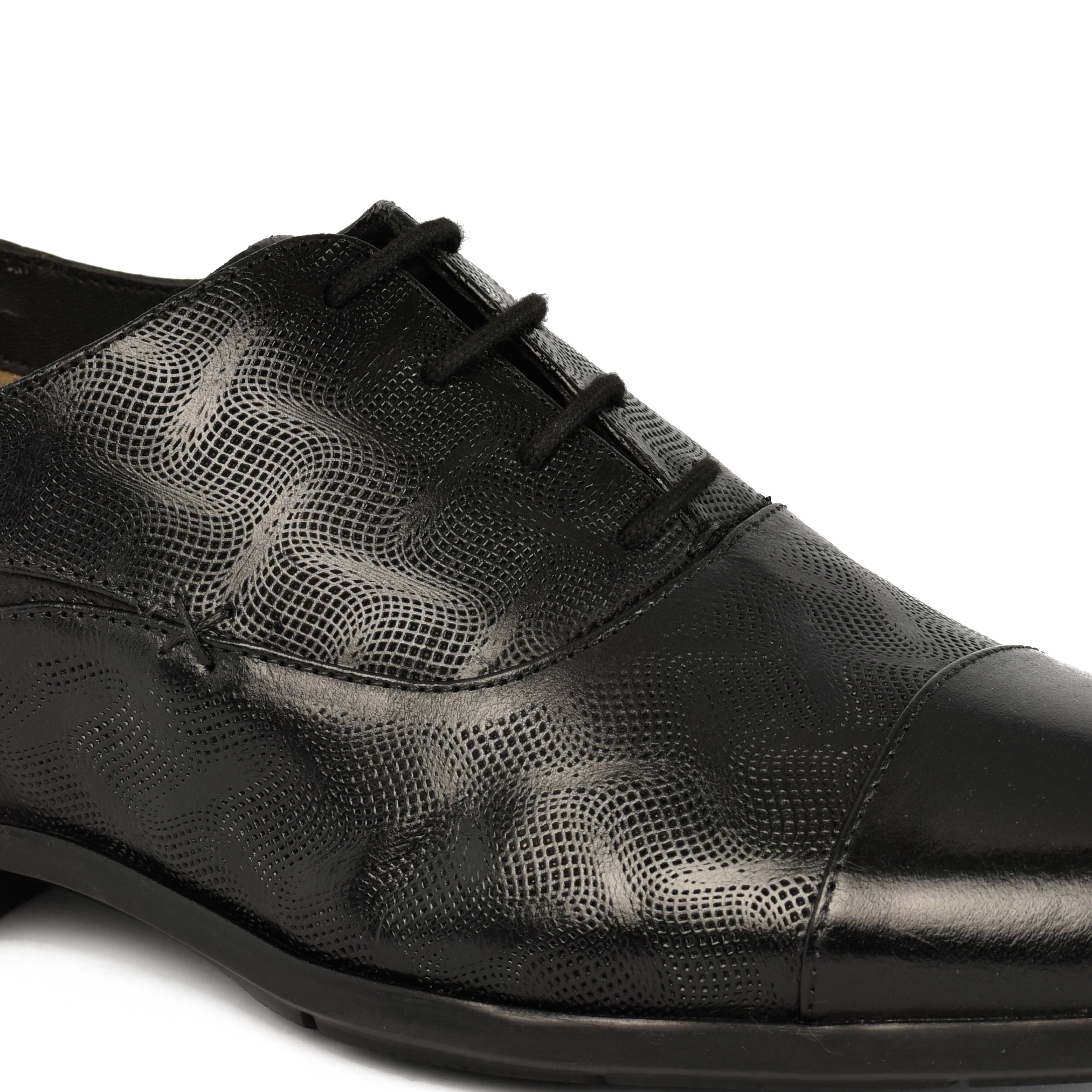 The Cameroon Ruosh Men Black Formal Oxford