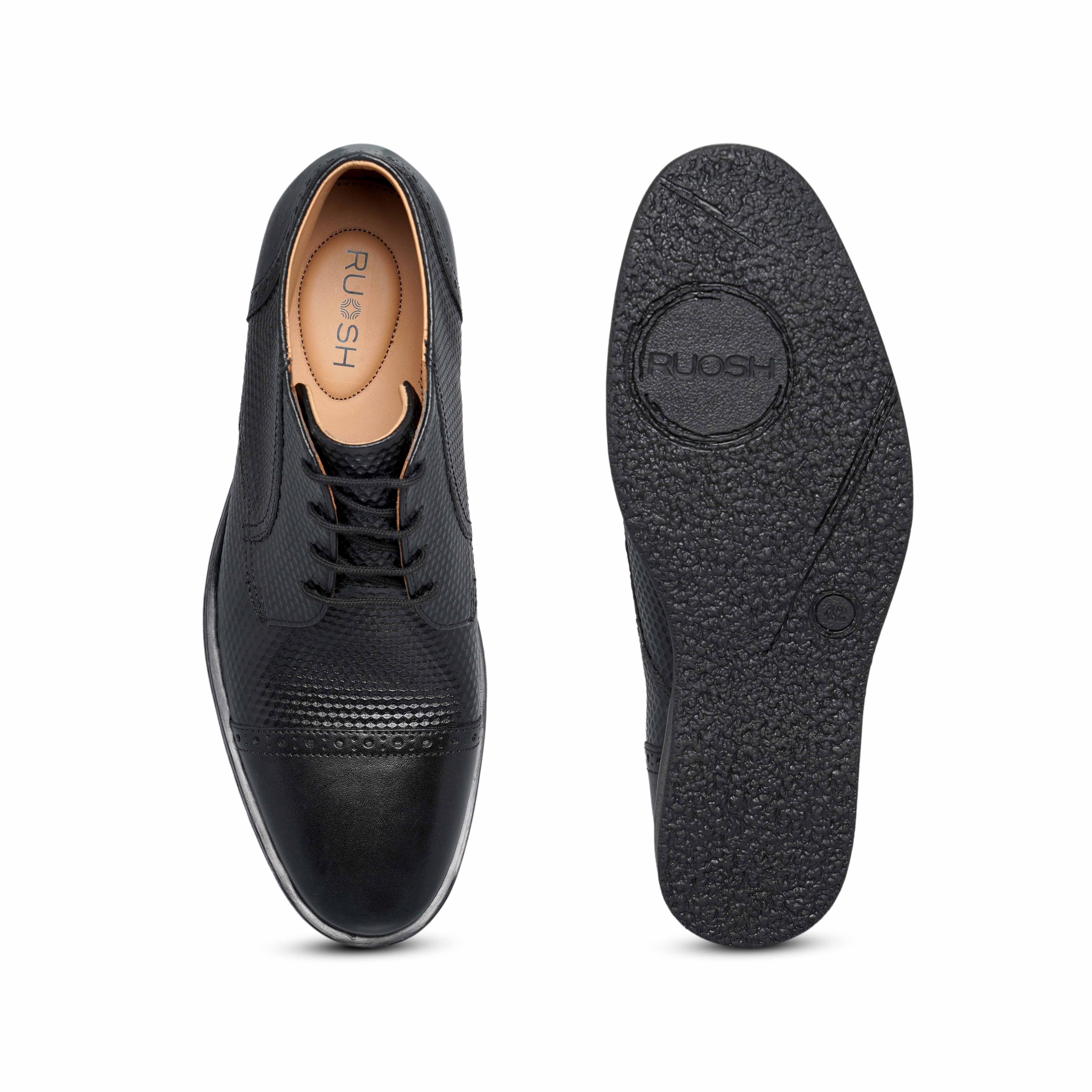The Venice Ruosh Men Black Ankle Chukka Boot