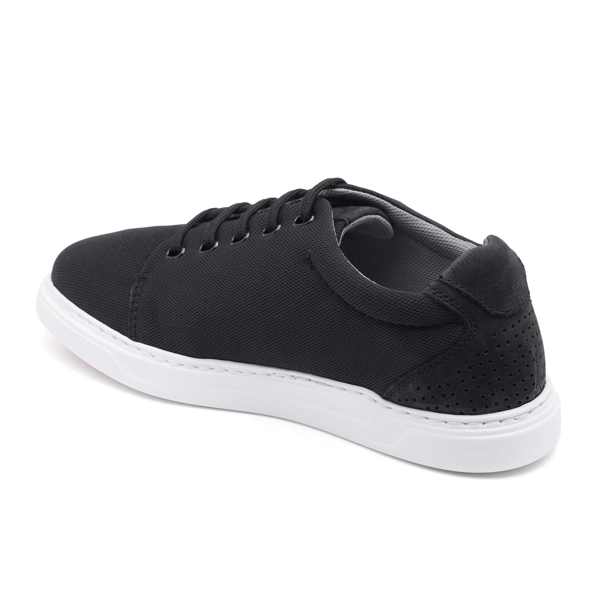 The Ruth Ruosh Men Black Casual Sneaker
