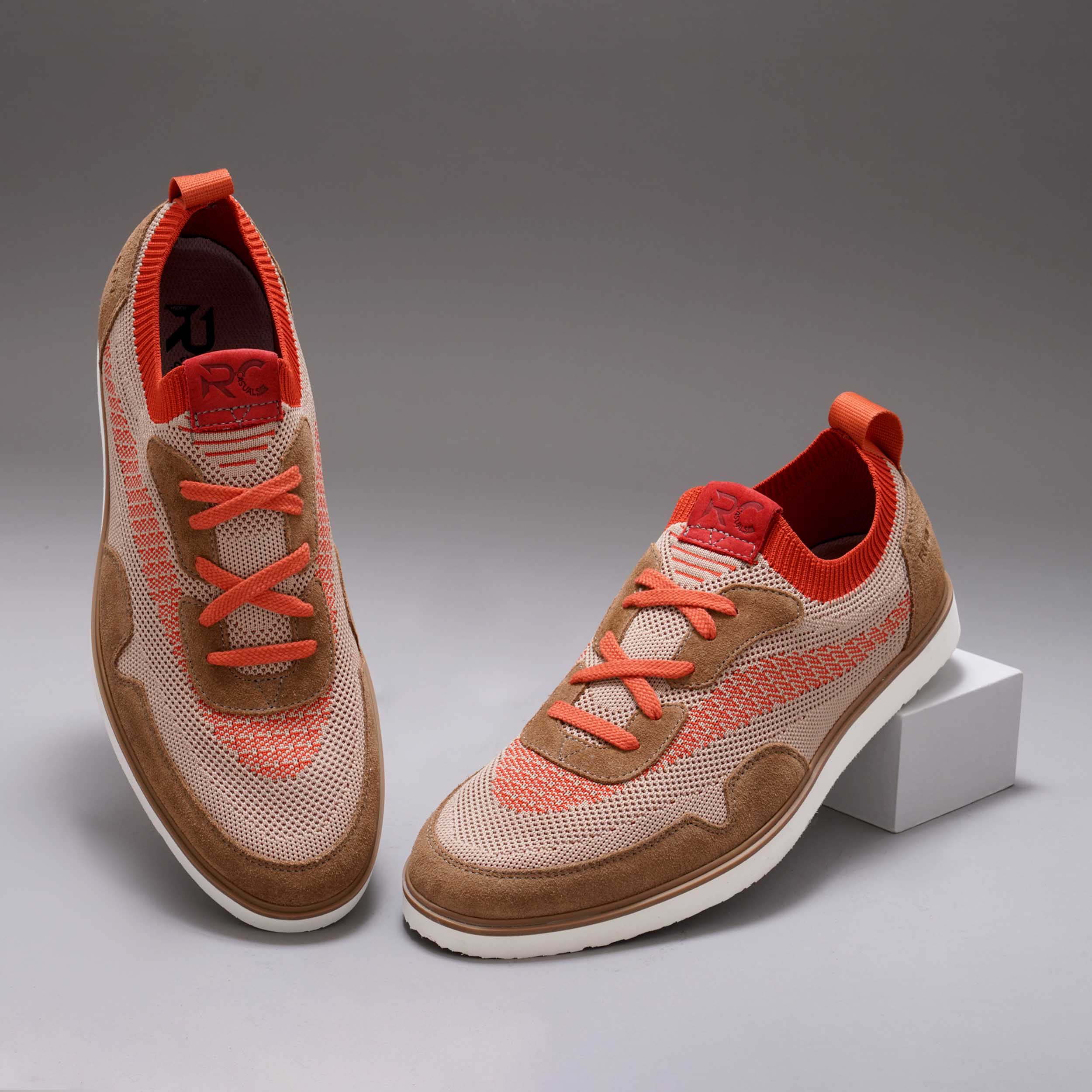 The Gladwin Ruosh Men Red Casual Sneaker