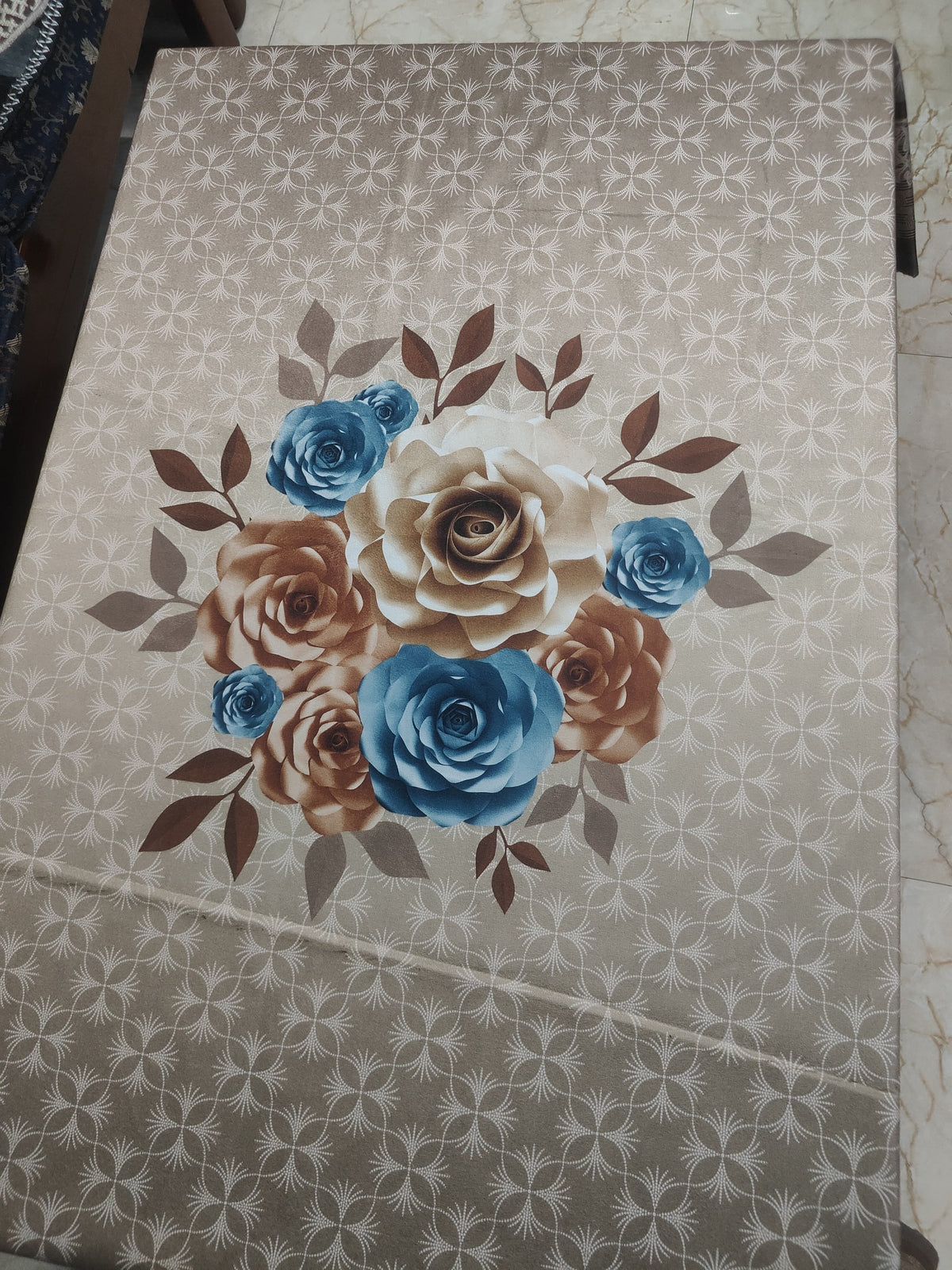 Brown Rose printed cotton table cover in brown - image 3