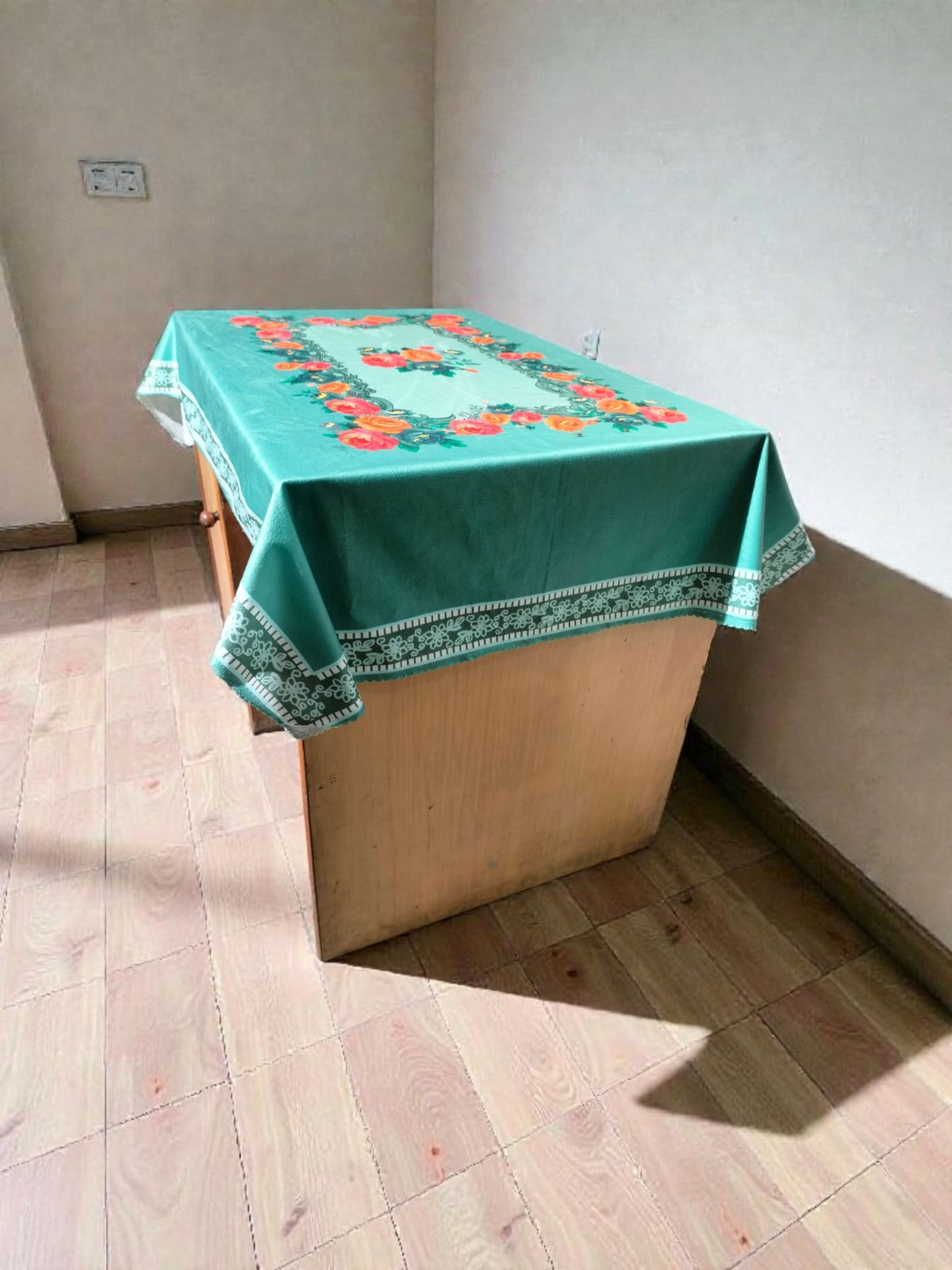 Green Gulab printed cotton table cover in green - image 12