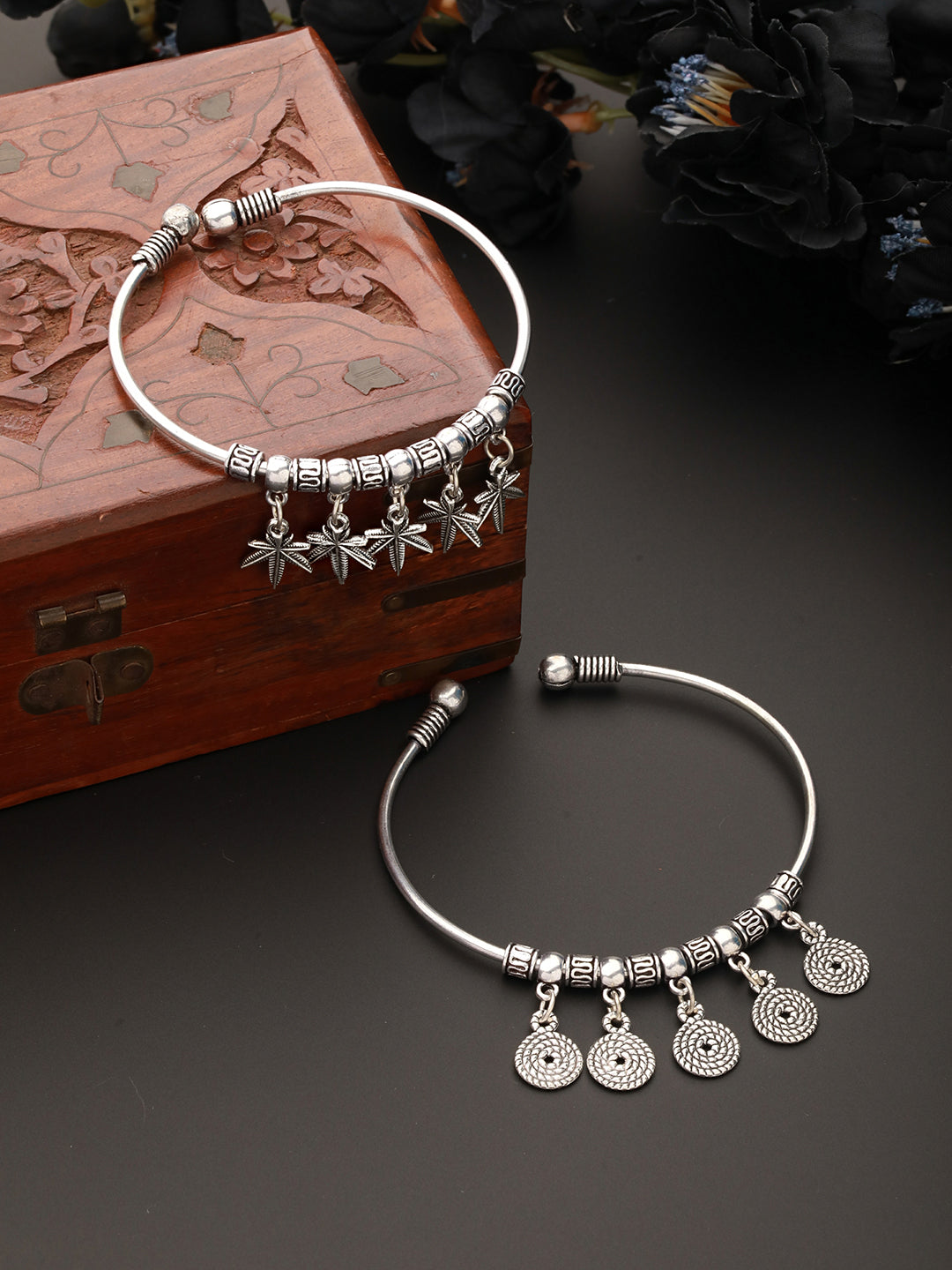 Set Of 2 Silver-Toned Silver-Plated Oxidised Tribal Circular & Star Charm Bracelet