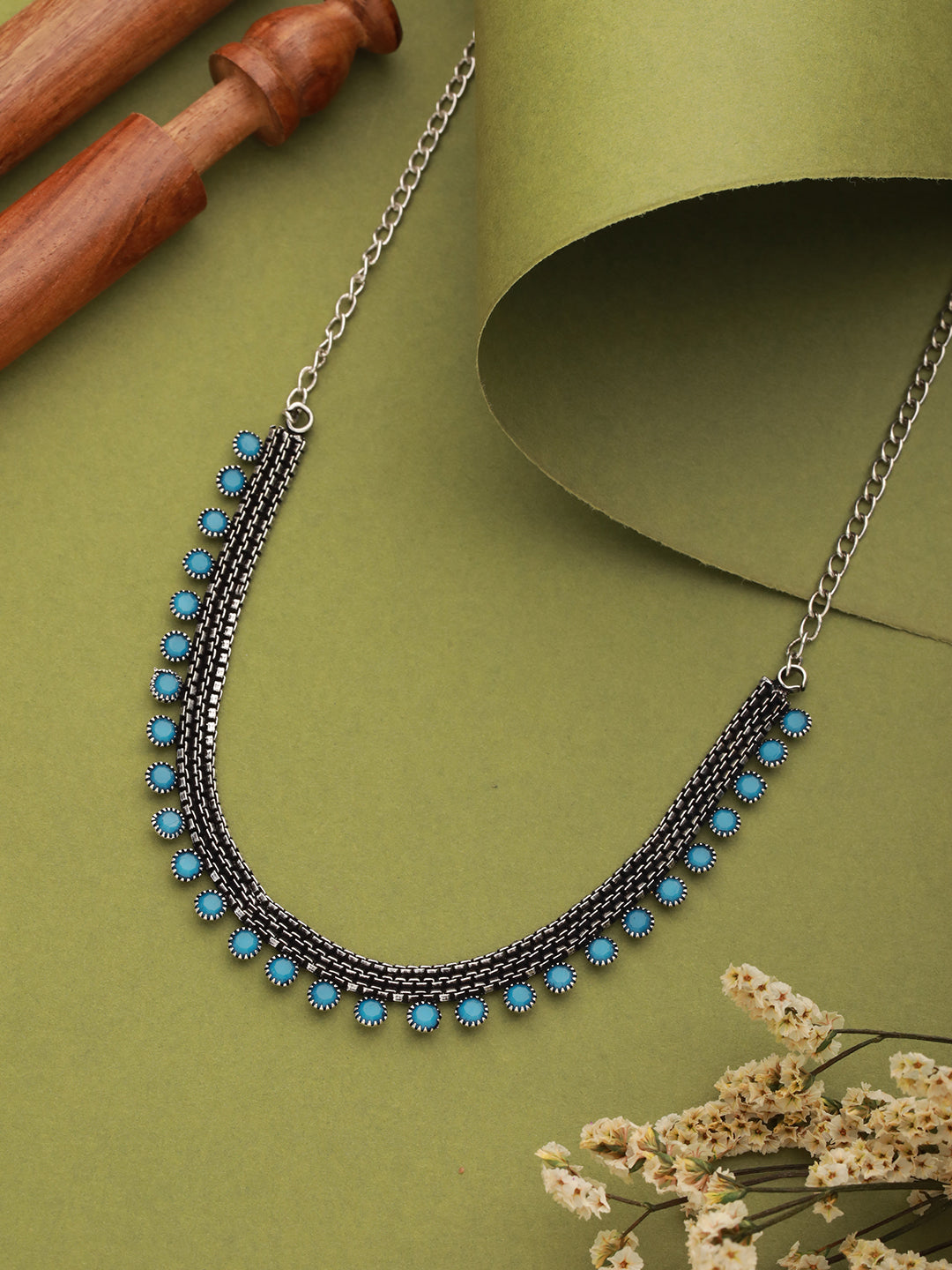 Gold-Plated Kundan-Studded & Beaded Jewellery Set