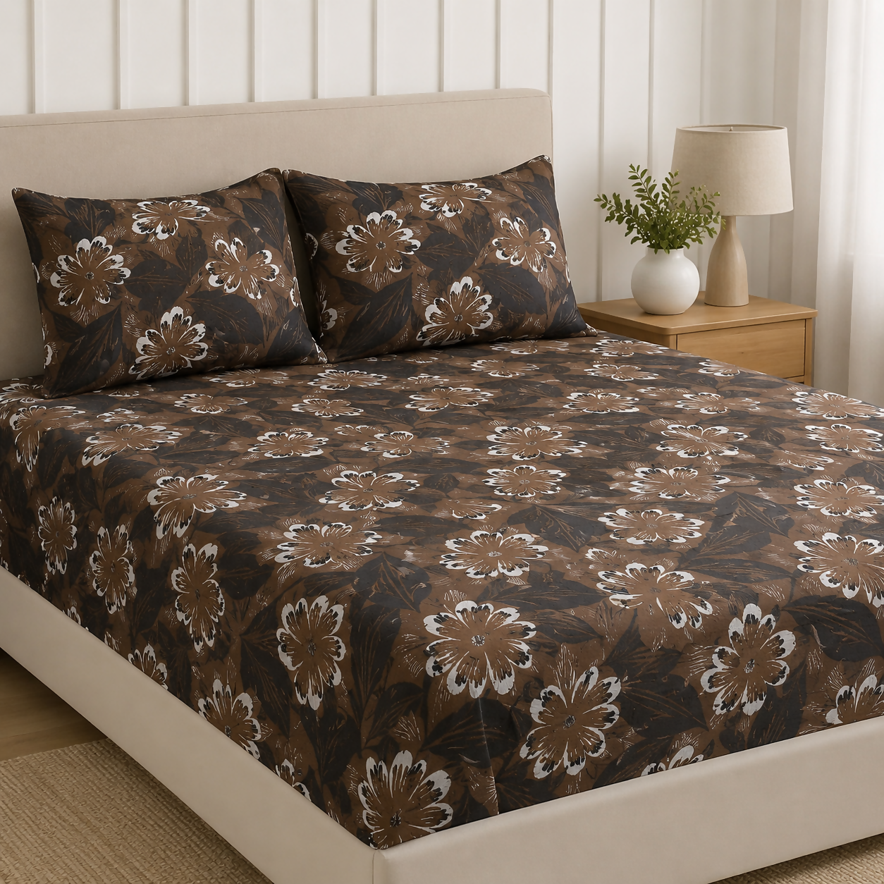 Royal Double Bedsheet Set with 2 Pillow Covers, Double Bed Bedsheet, 220 × 240 cm ( Brown)