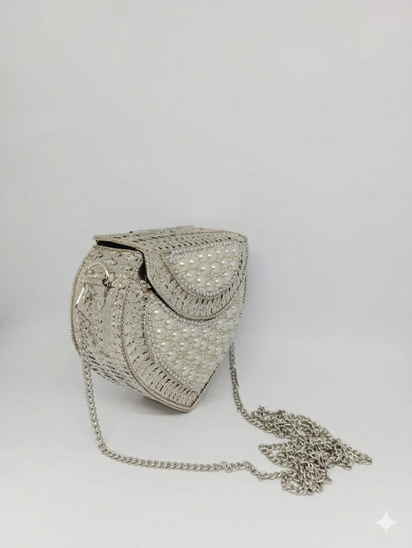 Buddy Cares Metal Bag for Women, Silver Pearl Embellished Clutch Purse with Chain Strap – Heart – view 7 – Buddy Cares