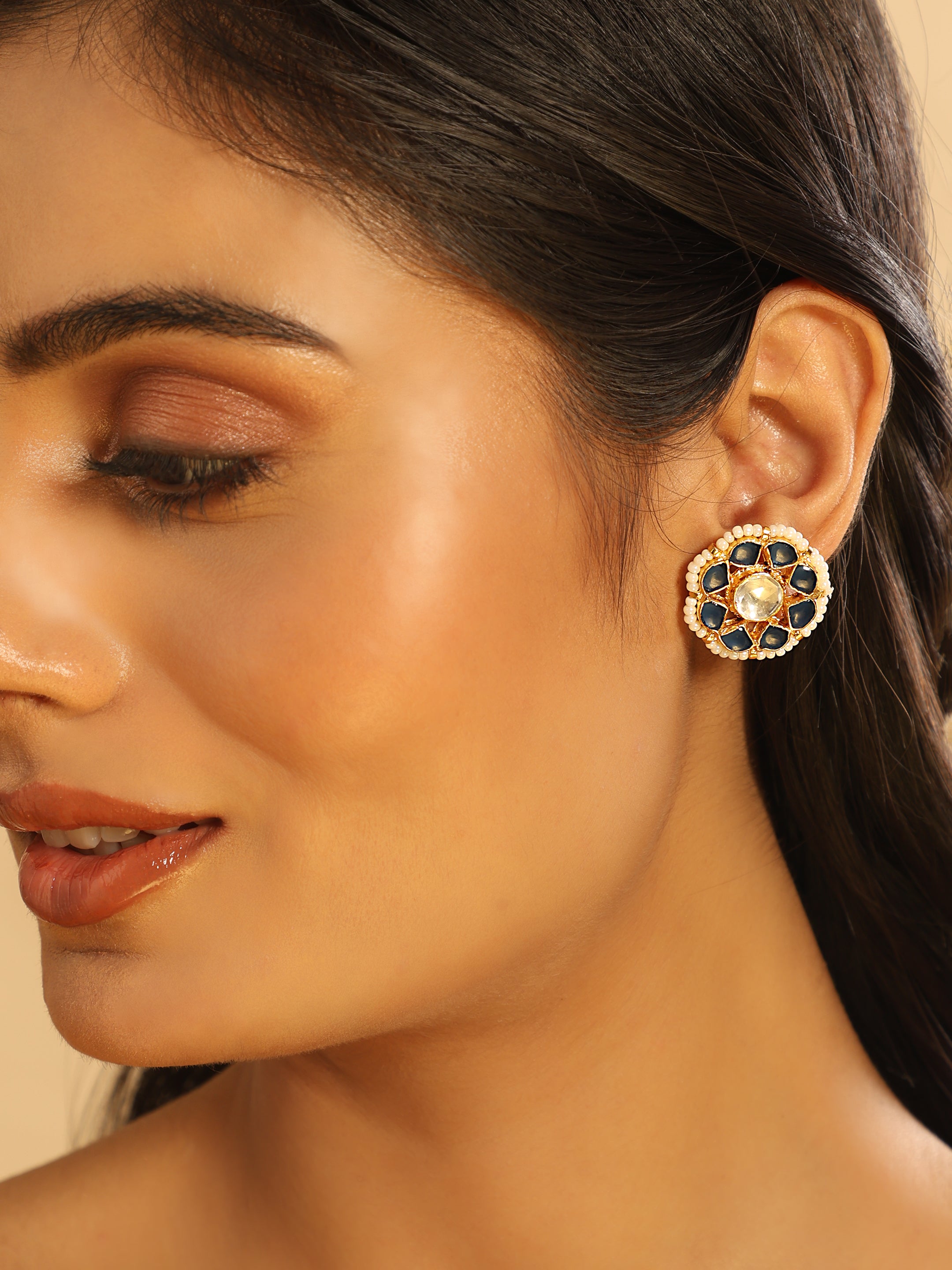22K Gold Plated Noor Pearl Stud Earrings