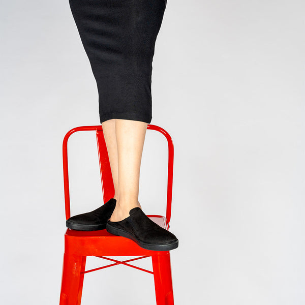 Nest Mules Vegan Suede Black Women Slip-ons Planet Paaduks