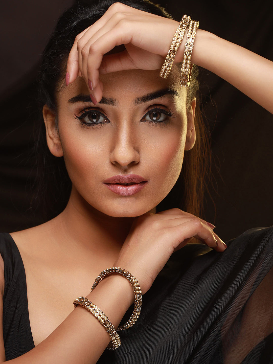 Set Of 4 Gold-Plated Kundan Studded & Pearls Beaded Bangles