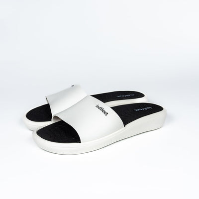 Indifeet Comfortable Rubber Slides for Women - White - Size 4