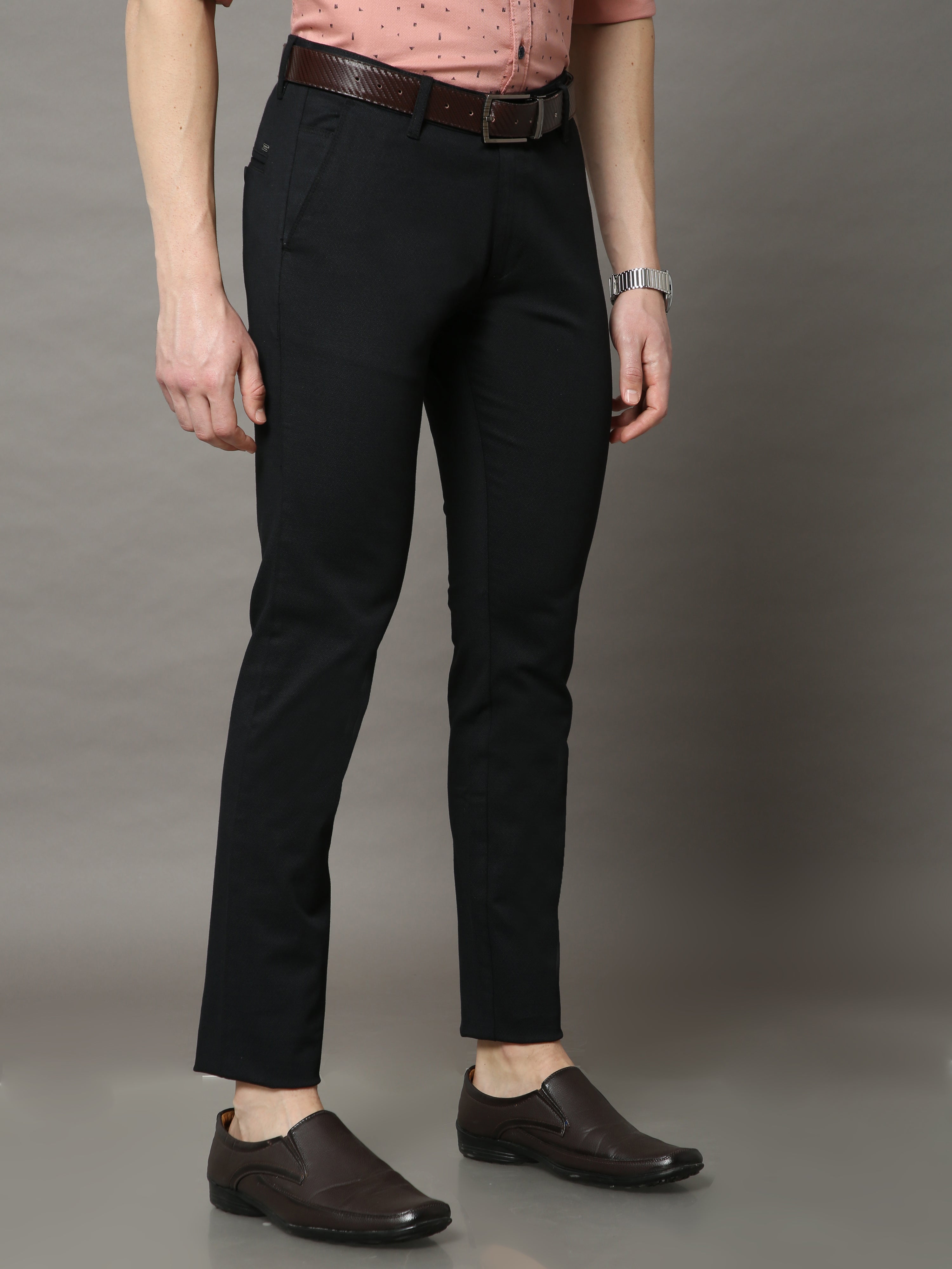 Men's Black Narrow Fit Printed Casual Trousers