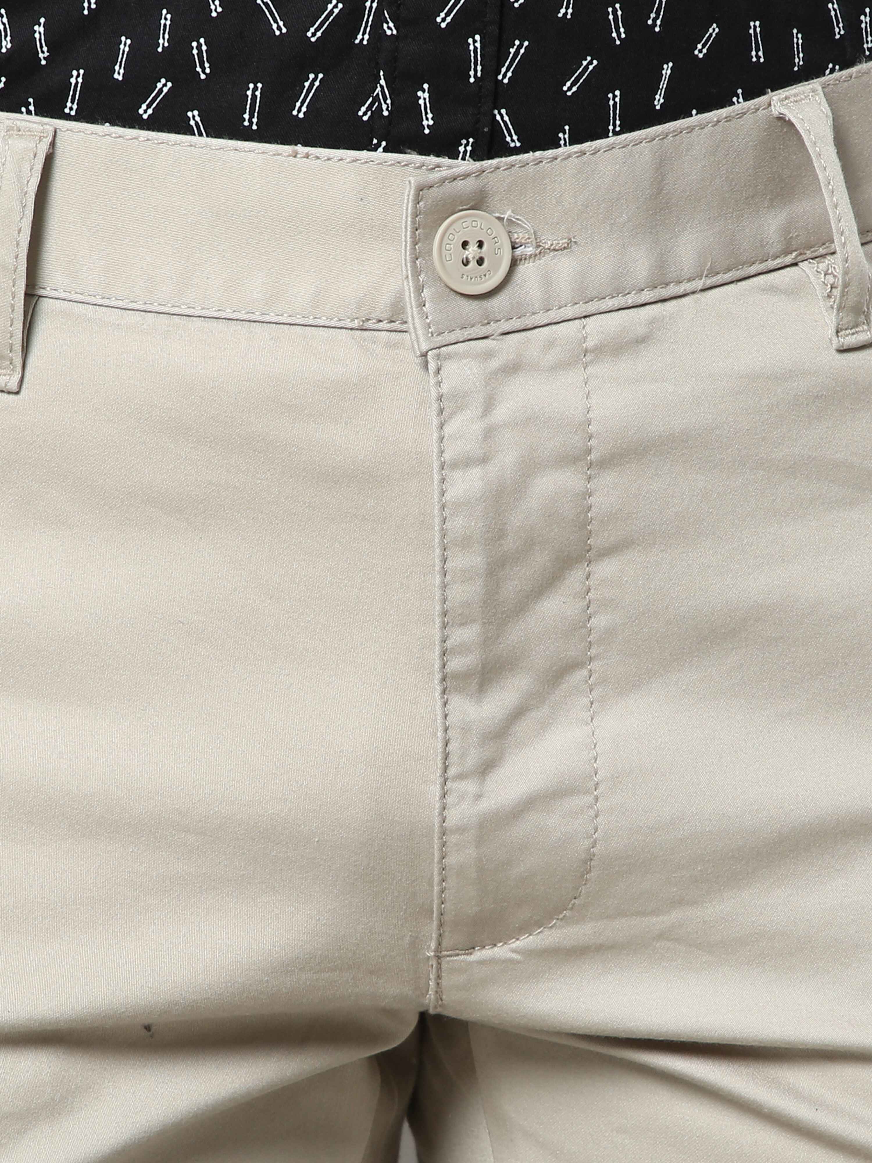 Men's Cream Narrow Fit Solid Casual Trouser