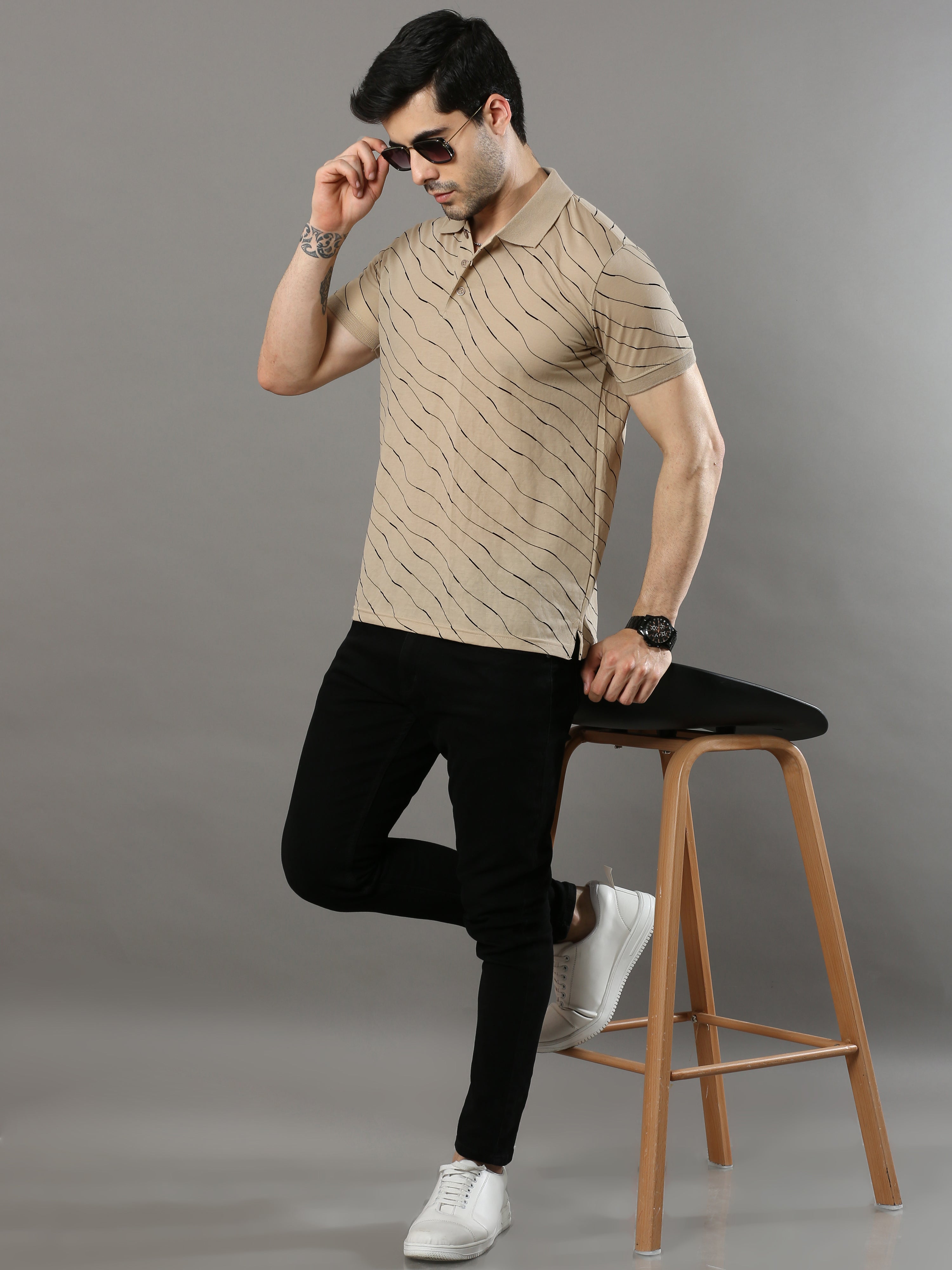 Men's Beige Regular Fit Printed Polo Neck Half Sleeves T-Shirt
