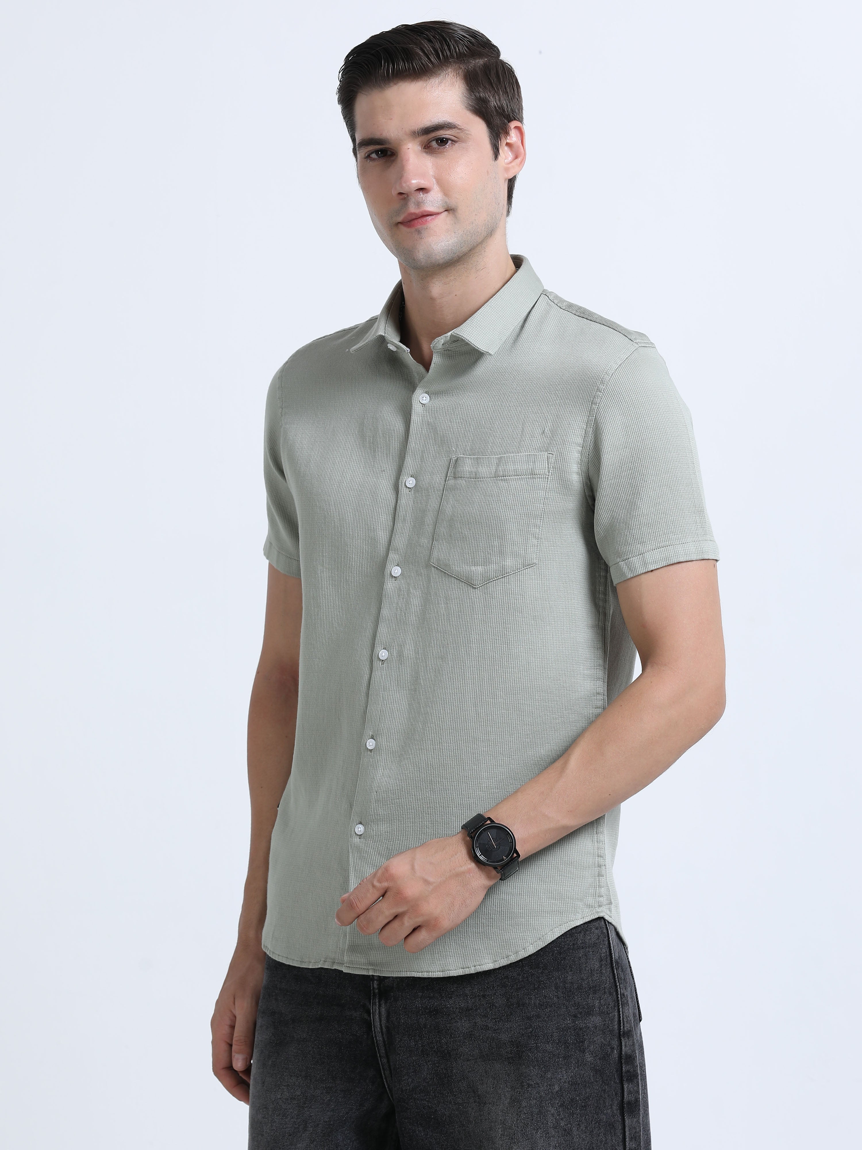 Men's Light Grey Slim Fit Dobby Half Sleeve Casual Shirt