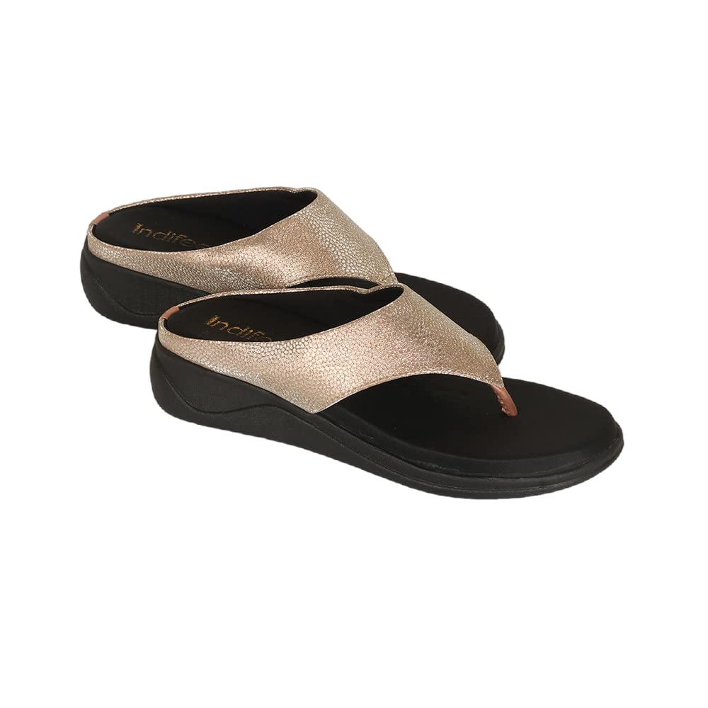 Indifeet Stylish Platform Heel Thong Sandals - Gold - View 5