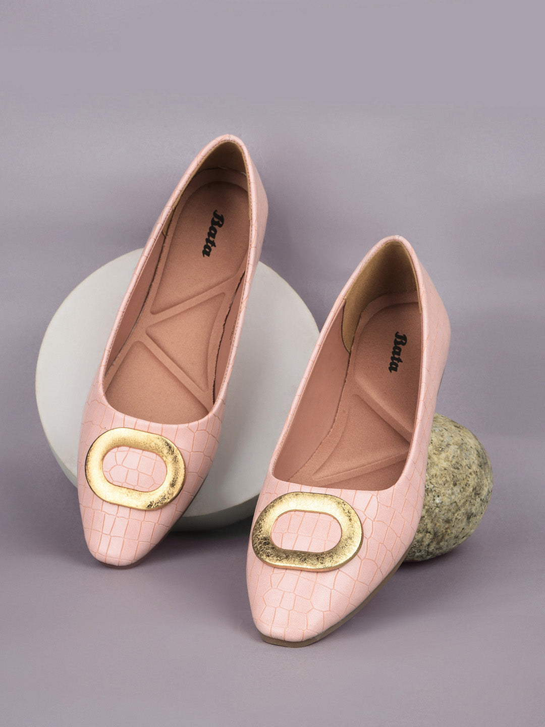 Bata Women Pink Casual Ballet Flat - Pink - View 6