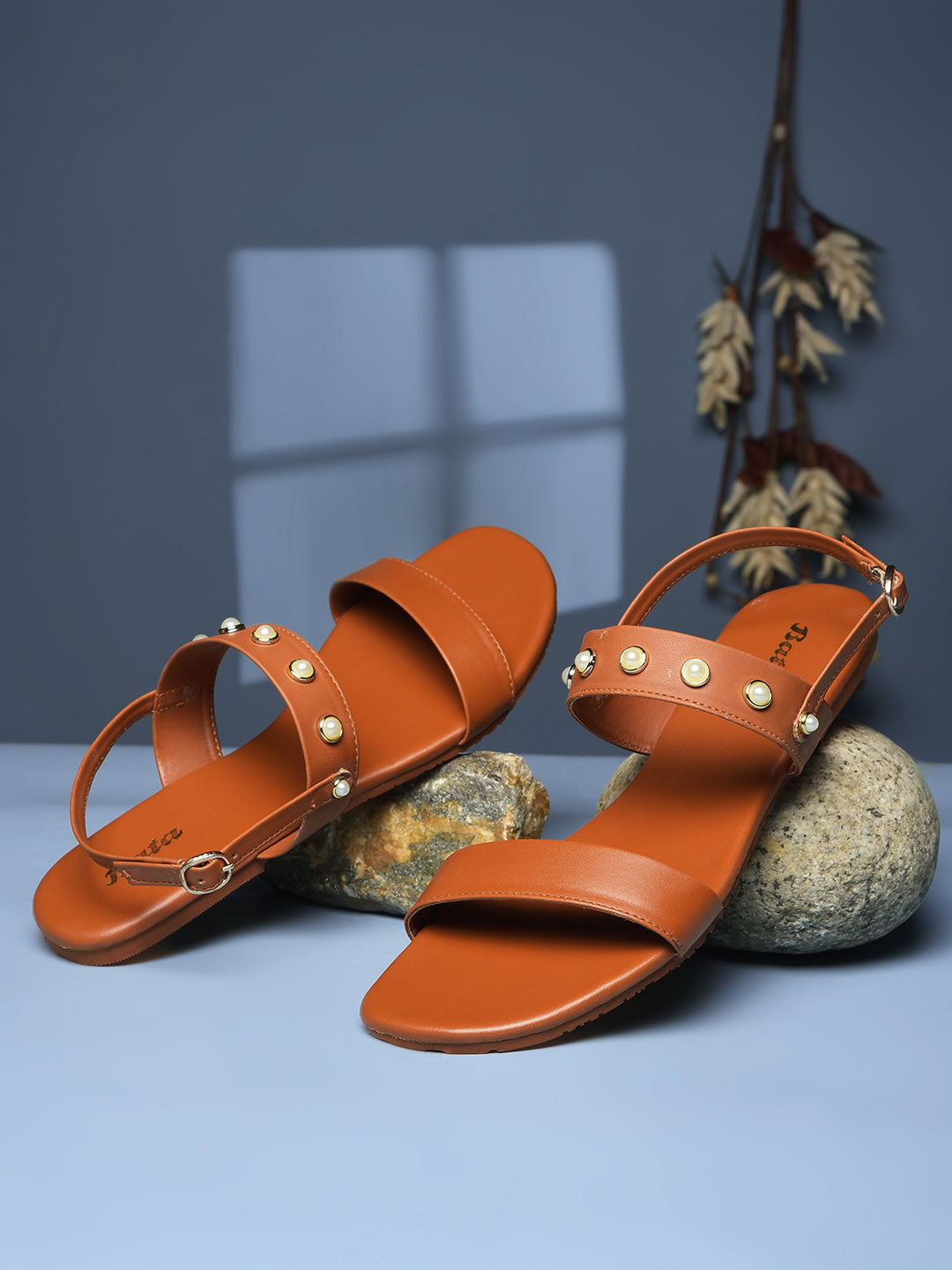 Bata Women's Tan Casual Flat Sandals - Tan