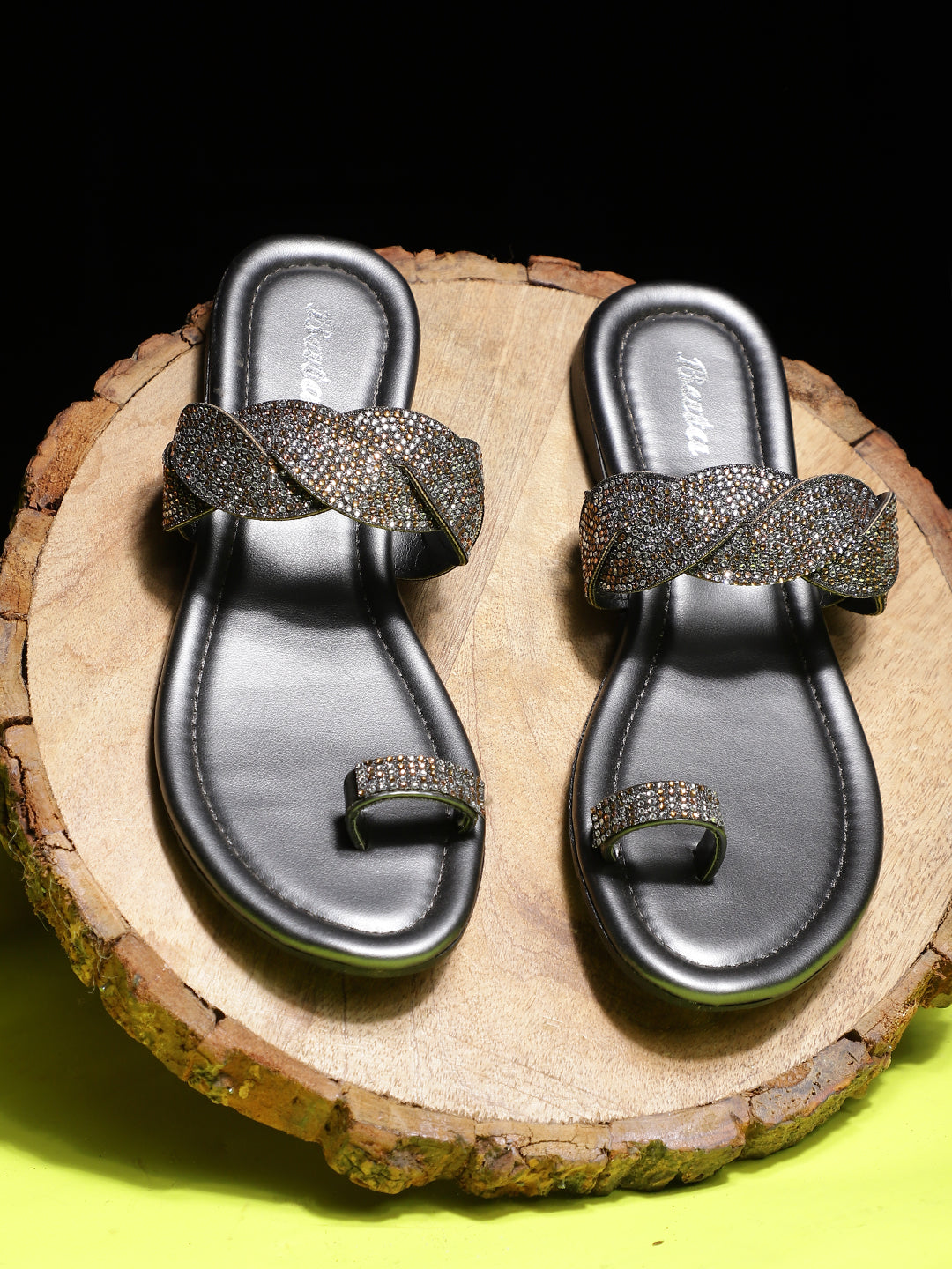 Bata Women Gunmetal Casual Toe Ring Flats - Gunmetal - View 6