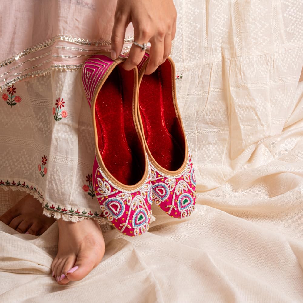 Indifeet Jutti for Women - Pink - Image 2