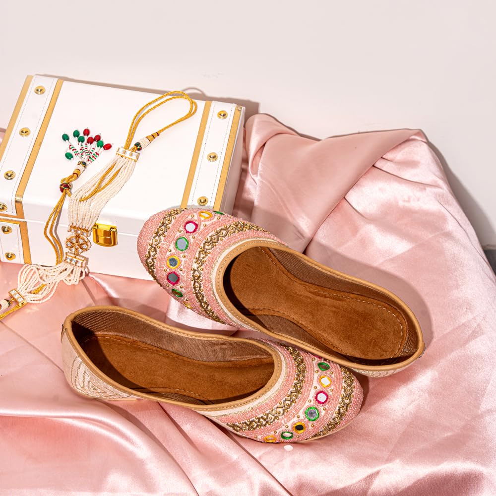 Indifeet Jutti for Women - Peach - Image 5