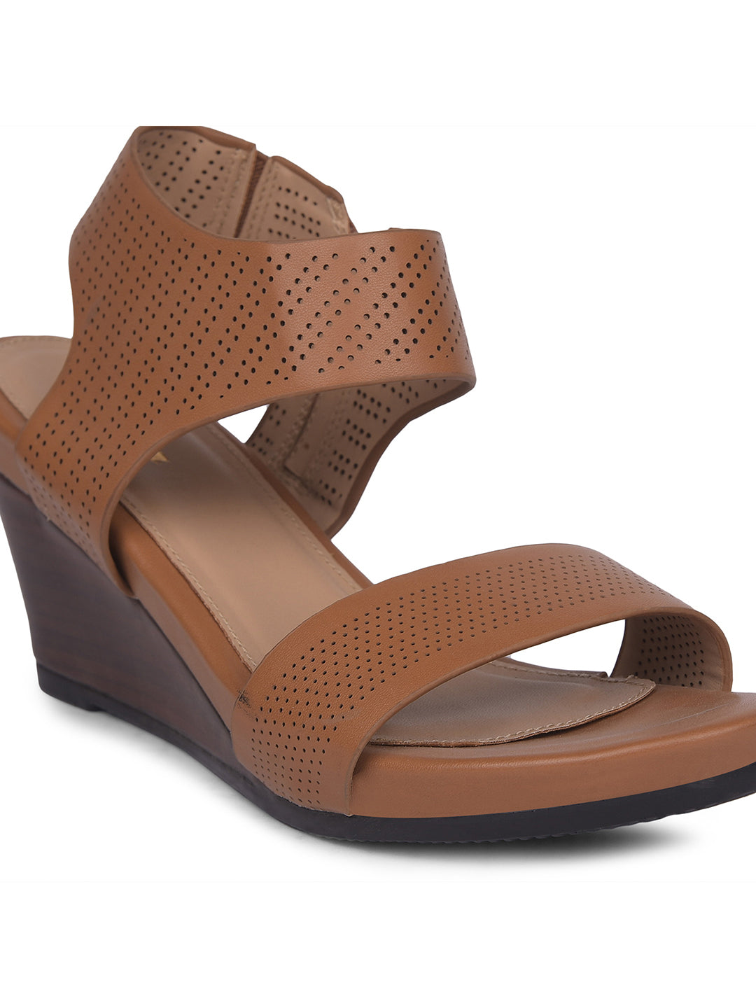 Bata Women Beige Ankle Strap Wedge Heel Sandal - Beige - View 5
