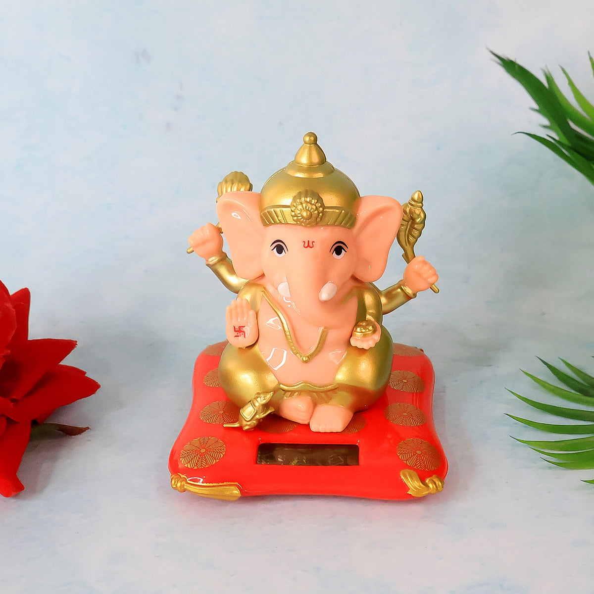 Decorative Medium Lord Ganesh Idol Decorative Statue With Solar-powered Base (1 Pc)