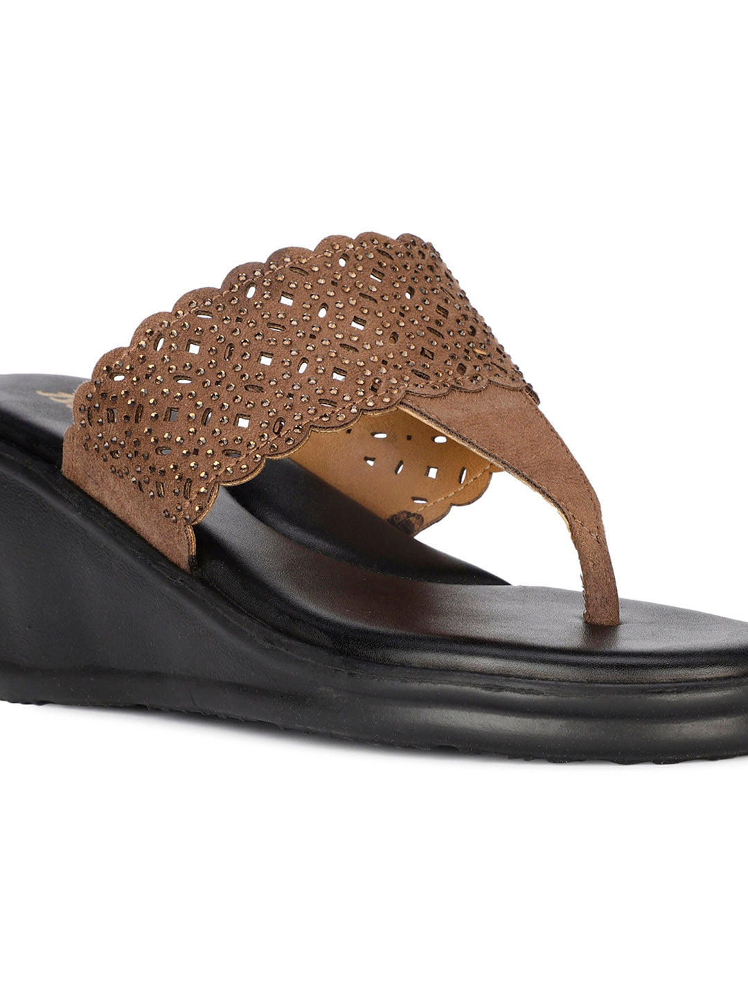 Bata Women Brown Wedge Heel Thong Sandal - Brown - View 5