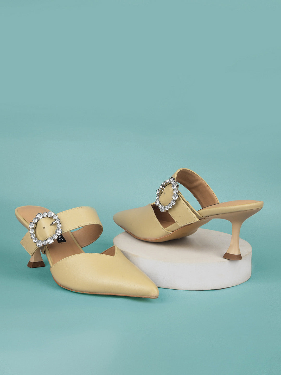 Nine West Women Pointed-Toe Kitten Heel Mule Sandal - Beige - View 6