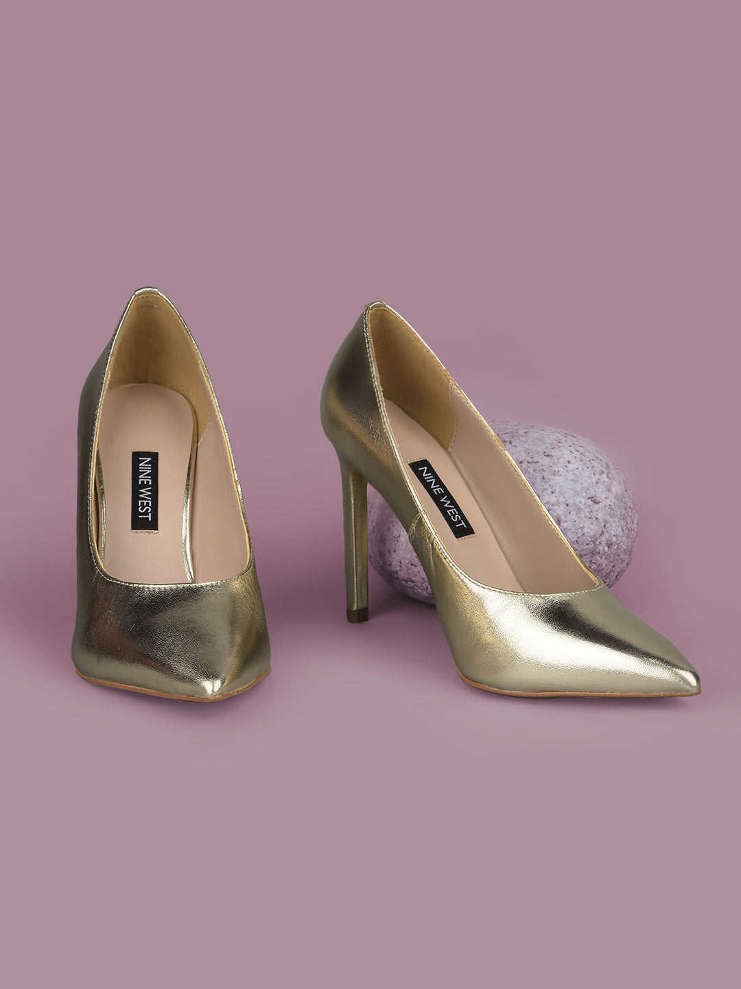 Nine West Women Pointed-Toe Stiletto Heel Pump - Gold - View 6