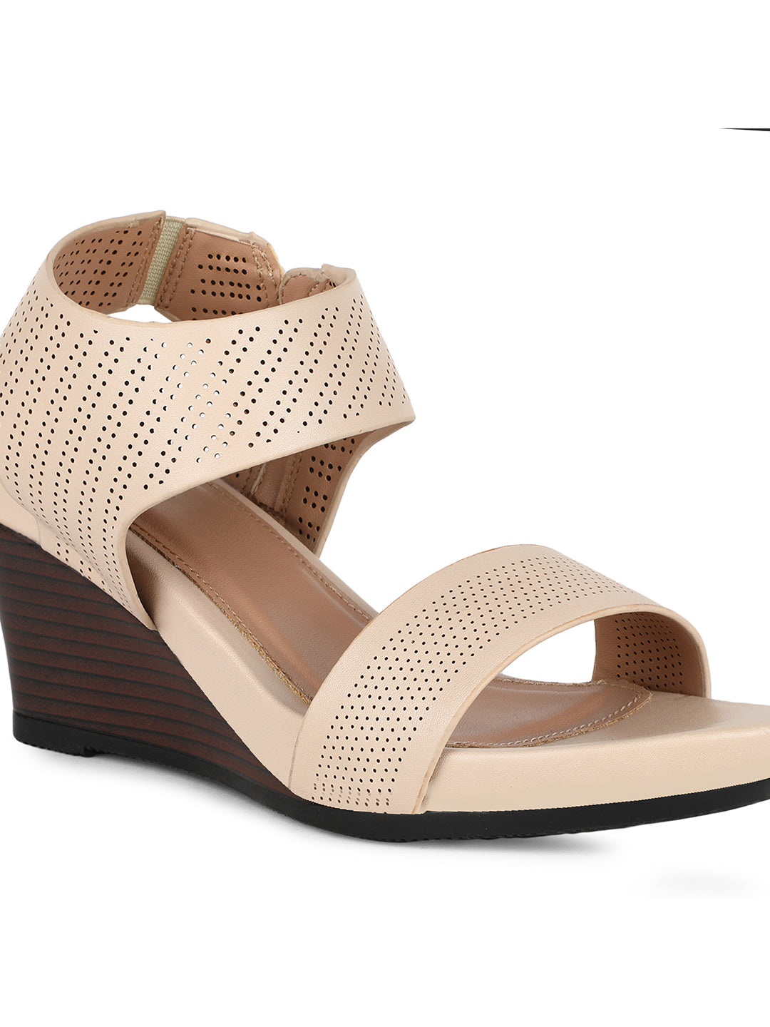 Bata Women Beige Casual Wedge Heel Sandal - Beige - View 5