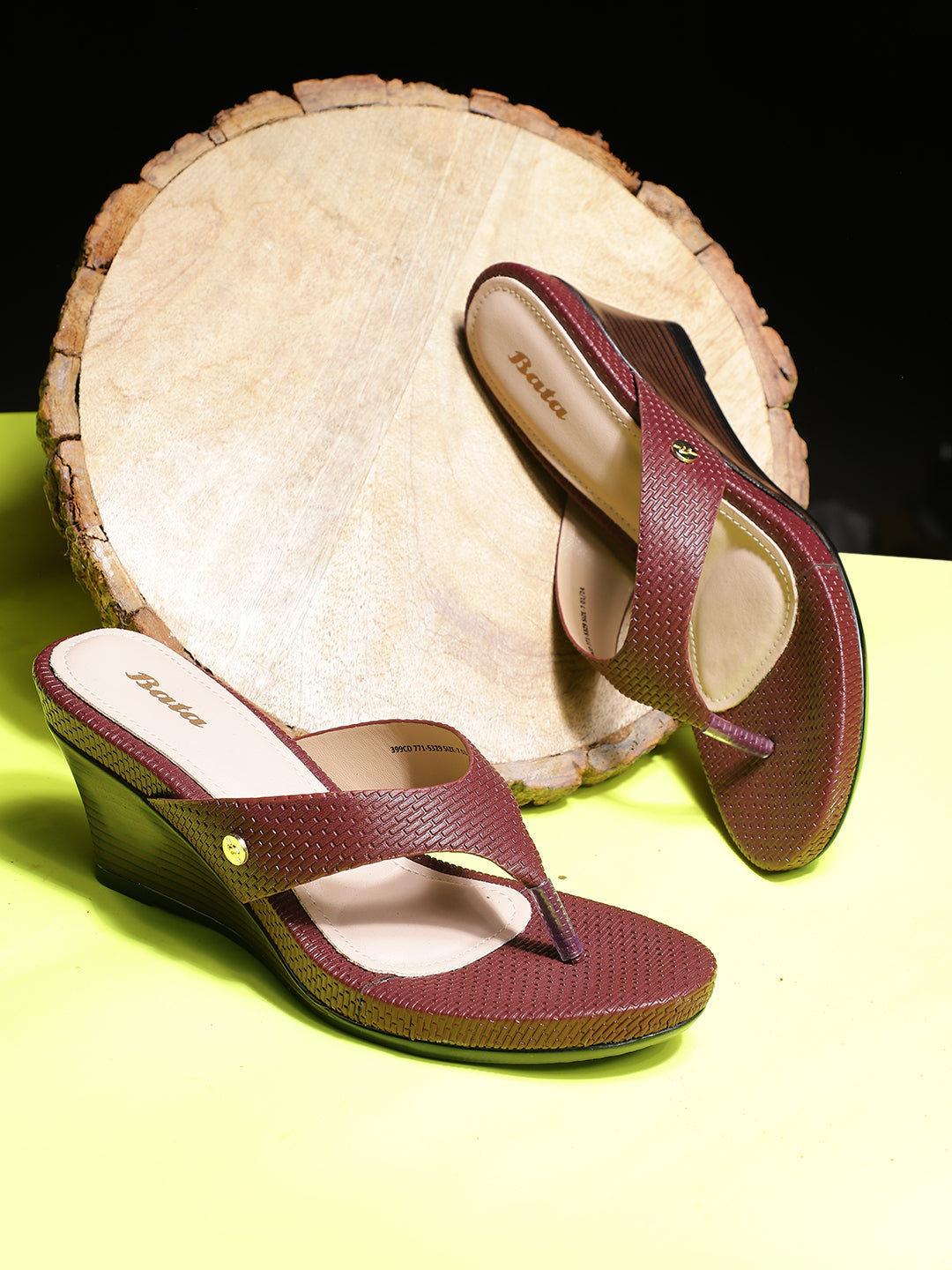 Bata Women Maroon Wedge Heel Thong Sandal - Maroon - View 6
