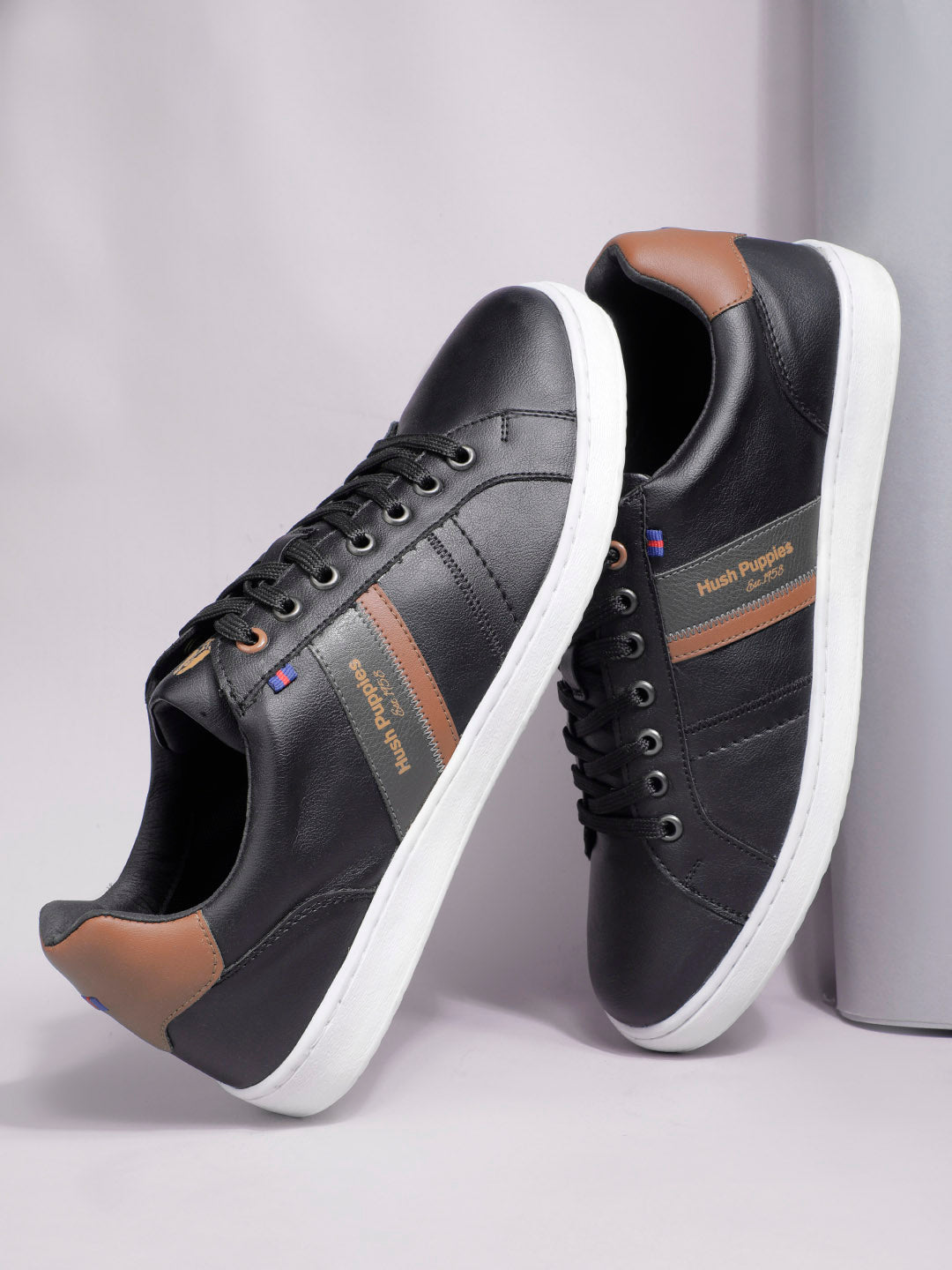Hush Puppies Men Black Casual Lace-up Sneaker - Black - View 6