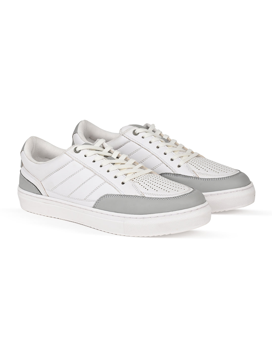 The Groove Grey Men Casual Sneaker V8 By Ruosh