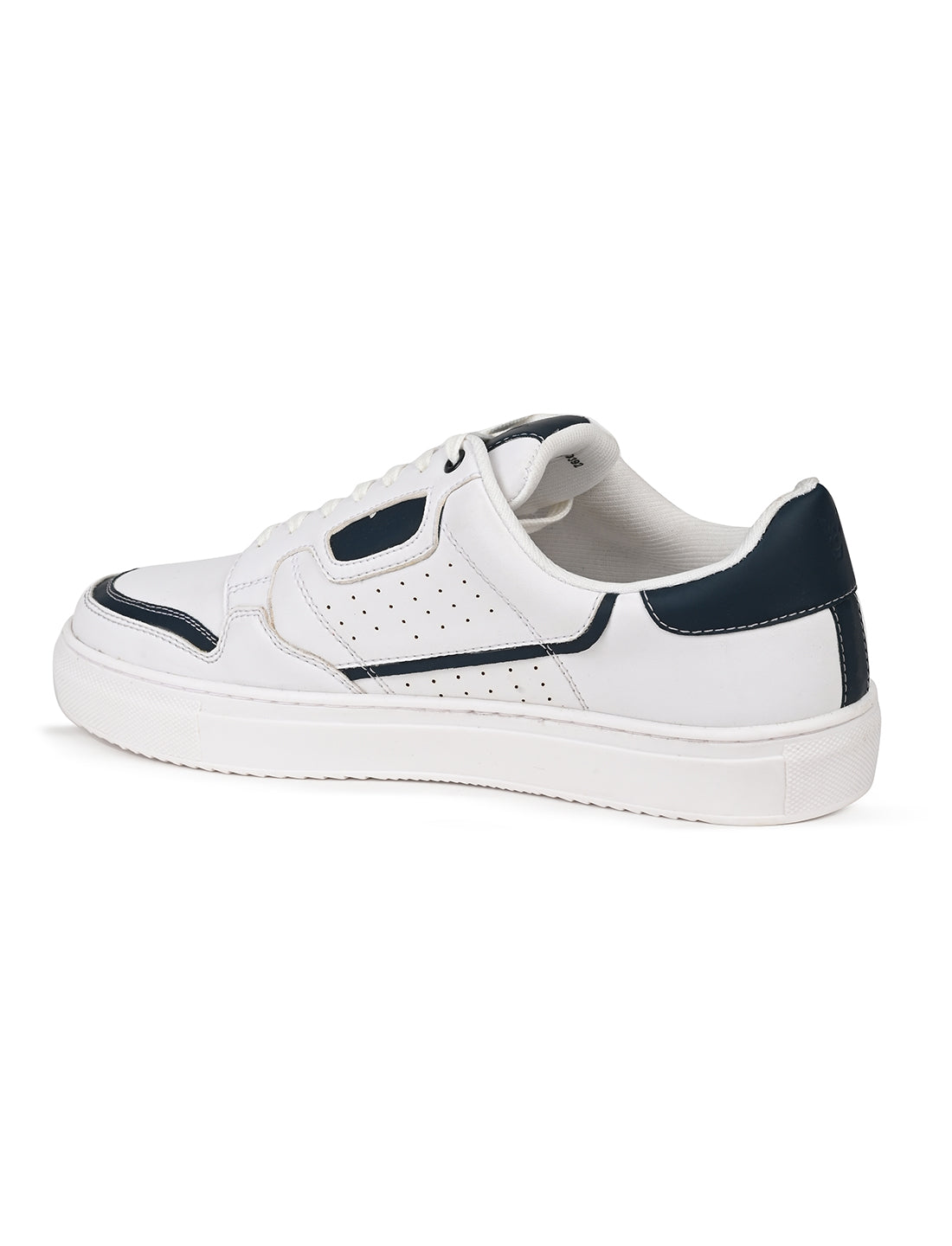 The Aldor White & Navy Men Casual Sneaker V8 By Ruosh
