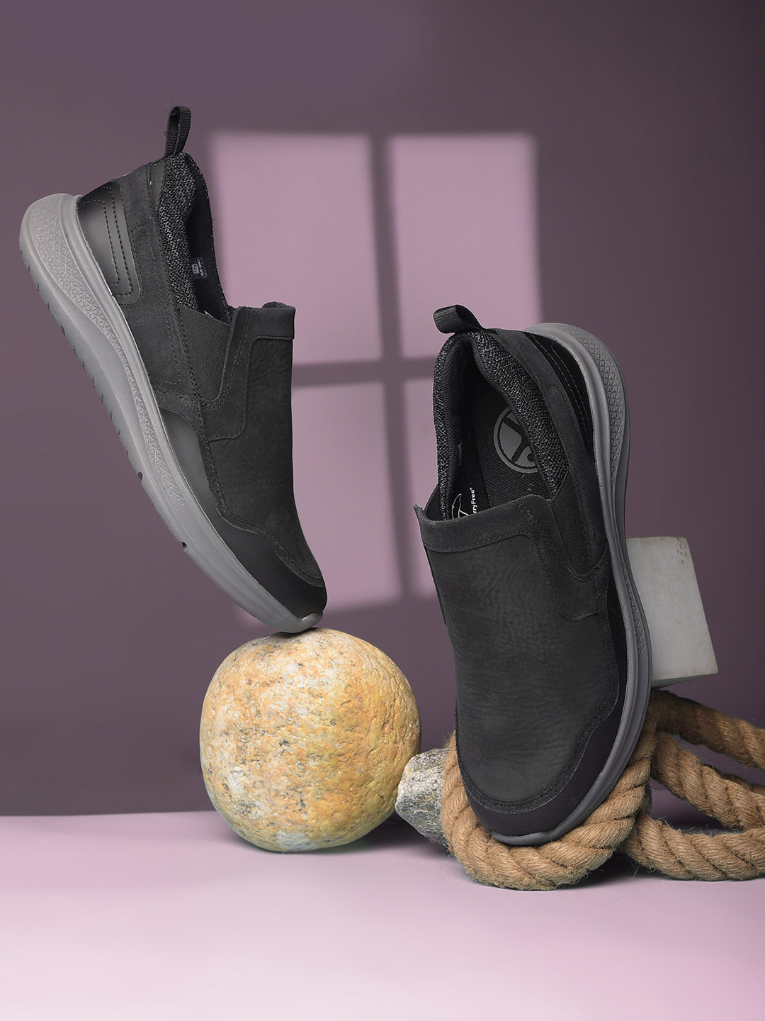 Hush Puppies Men Black Casual Slip-on Shoes - Black - View 6