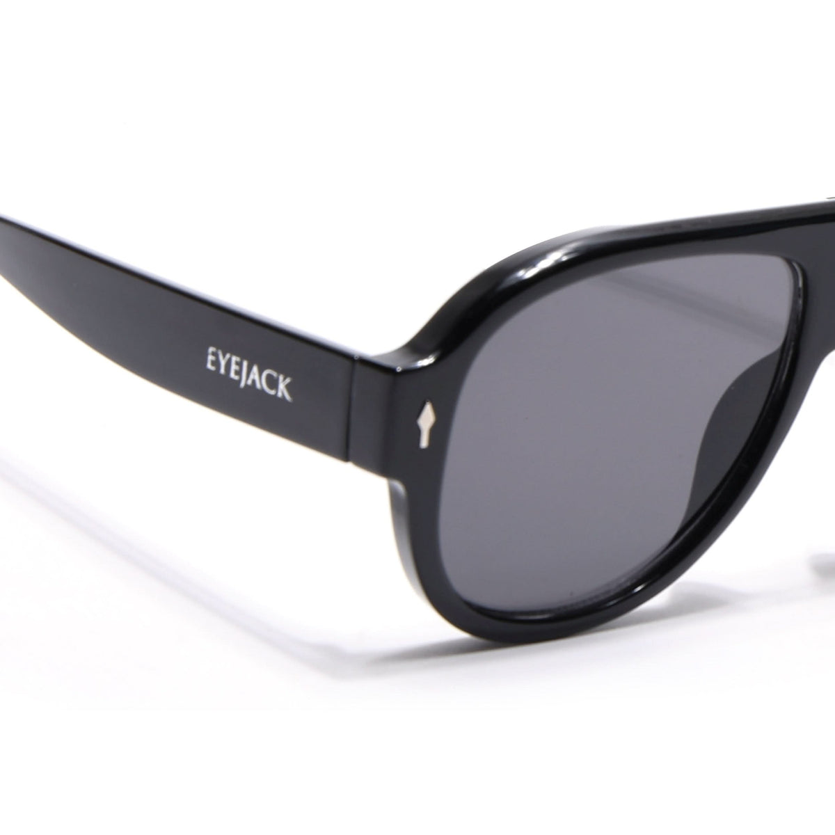 Eyejack Black Oversize Sunglasses for Men and Women - Style 1094 - view 5
