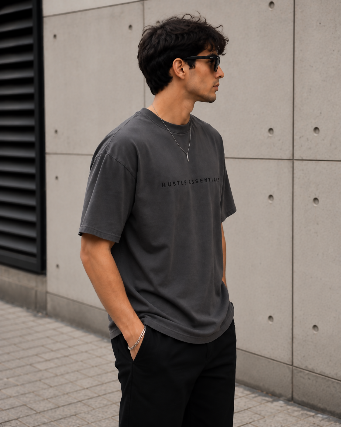 HUSTLE Essentials Men’s T-Shirt – Charcoal Grey | Relaxed Oversized Fit | Crew Neck | Short Sleeve