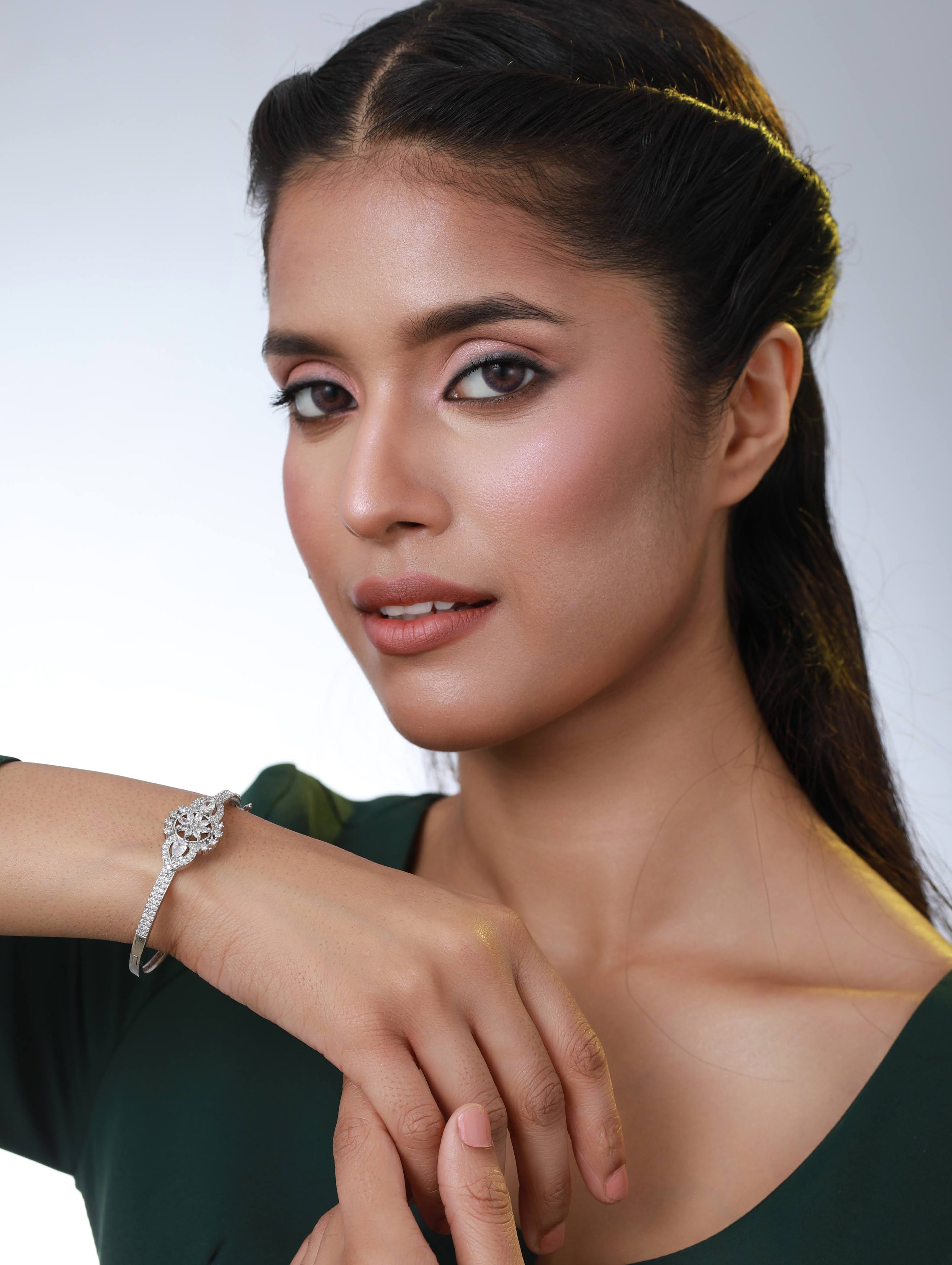 Silver-Toned & White American Diamond Handcrafted Silver-Plated Floral Shaped Bangle Style Bracelet