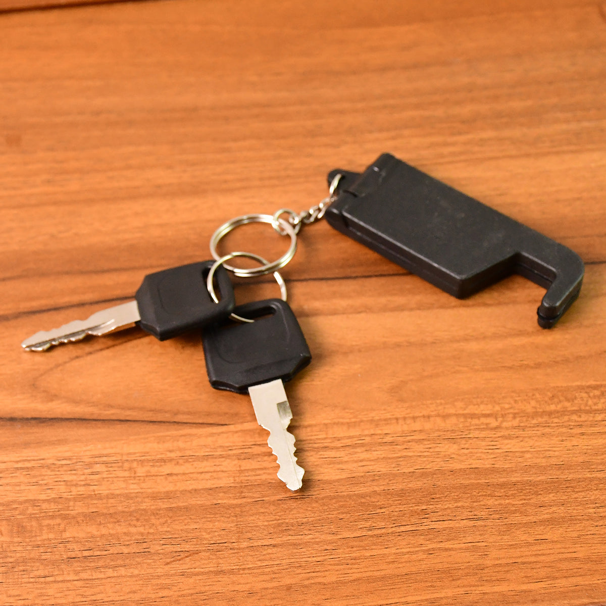 2 In 1 Plastic Keychain With Mobile Stand Phone Holder (5 Pcs Set Multicolor)