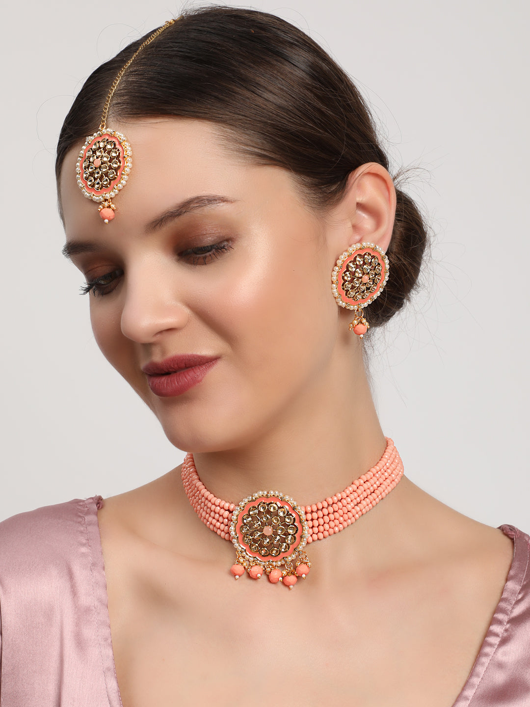 Peach Beads Kundan Gold Plated Traditional Choker Set With Maangtika