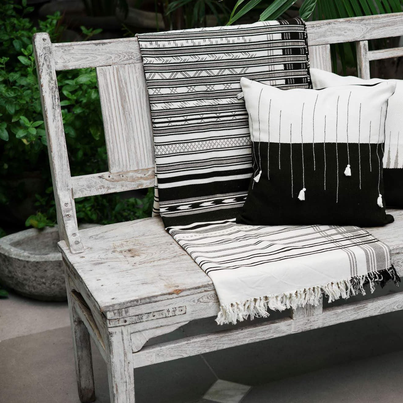 Black & White Tassel Hand Woven Cushion Cover