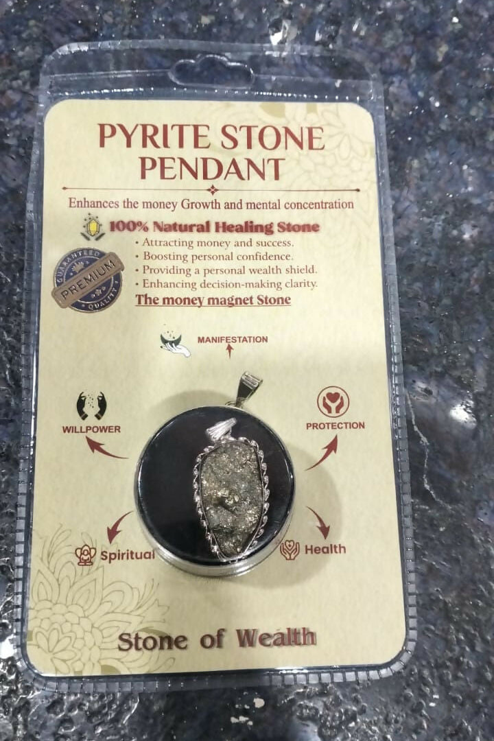 Natural Pyrite Stone Pendant – -Gold-Like Crystal Energy Necklace, Raw Fool’s Gold Healing Gemstone Pendant with Elegant Metal Chain for Unisex Wear