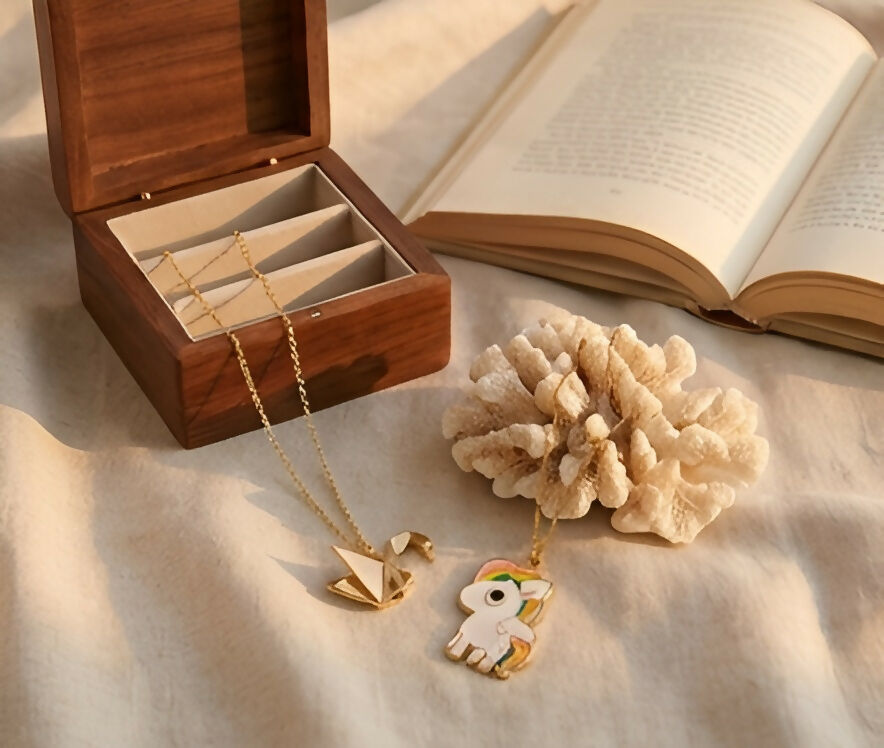 Cute Gold-Plated Necklace Set with Swan & Unicorn Pendant Combo for Women & Girls pinapes
