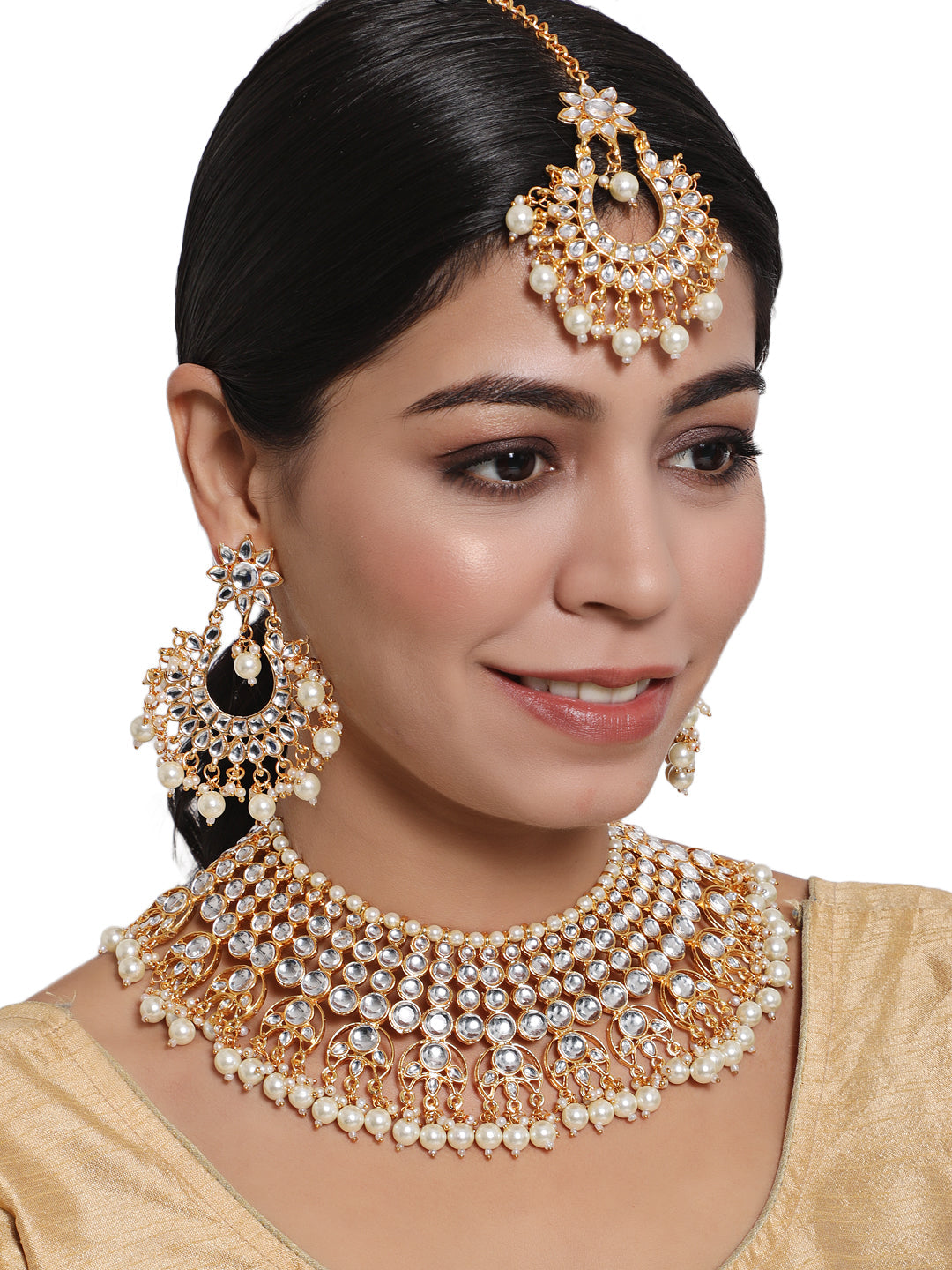 Off-White Gold-Plated Kundan Studded & Beaded Handcrafted Jewellery Set